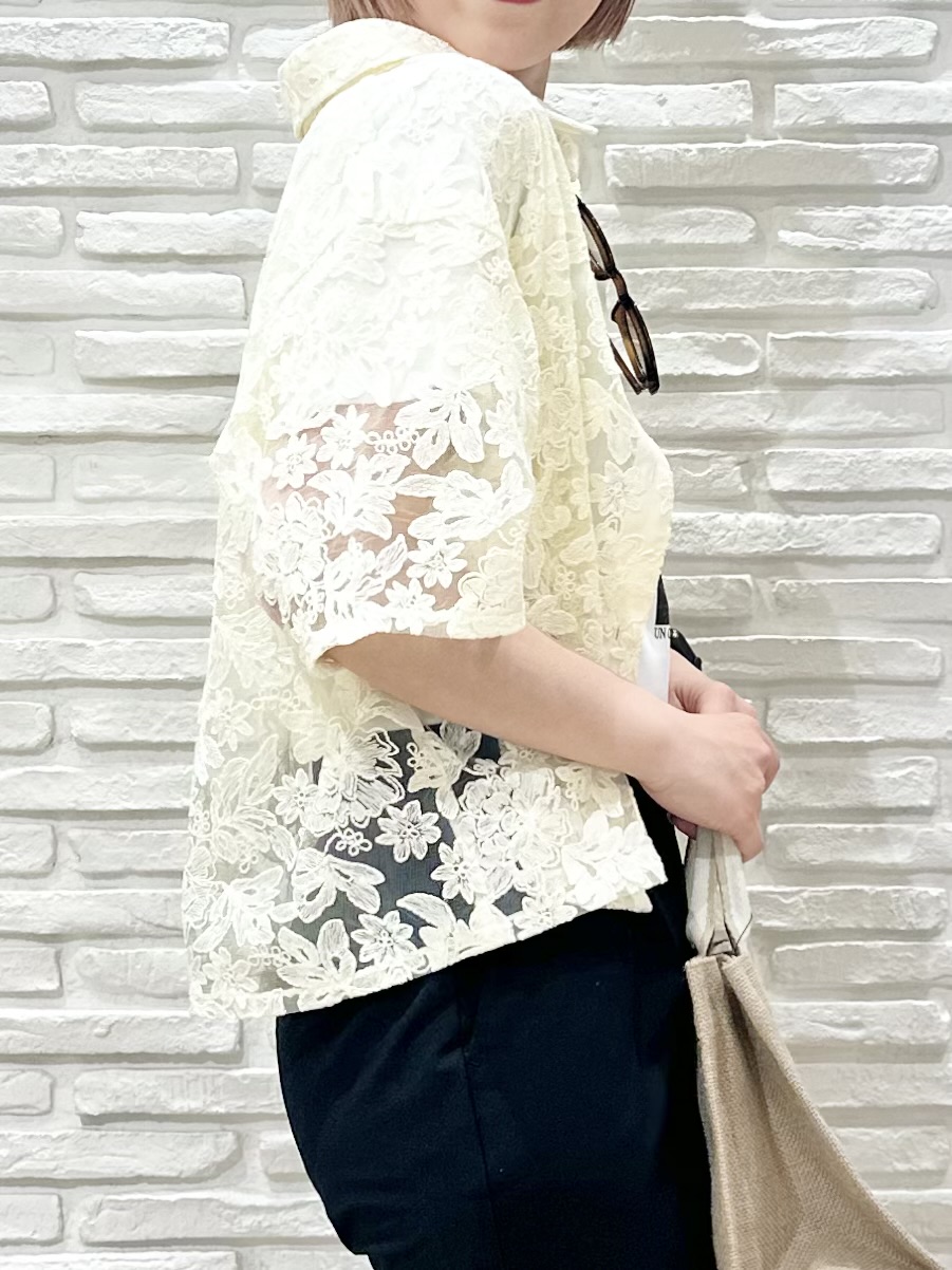 Hana...eさんの「index｜フラワー刺繍シアーシャツ【洗濯機OK／イージーアイロン】」を使ったコーディネート