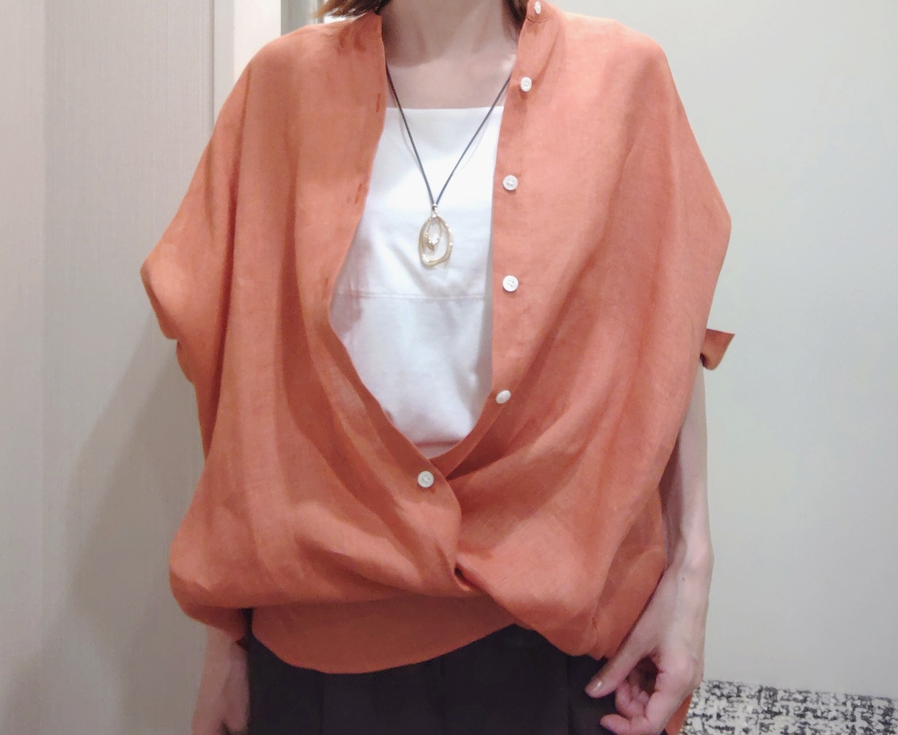 terumiさんの「UNTITLED｜【麻100】リネンドルマンシャツ」を使ったコーディネート