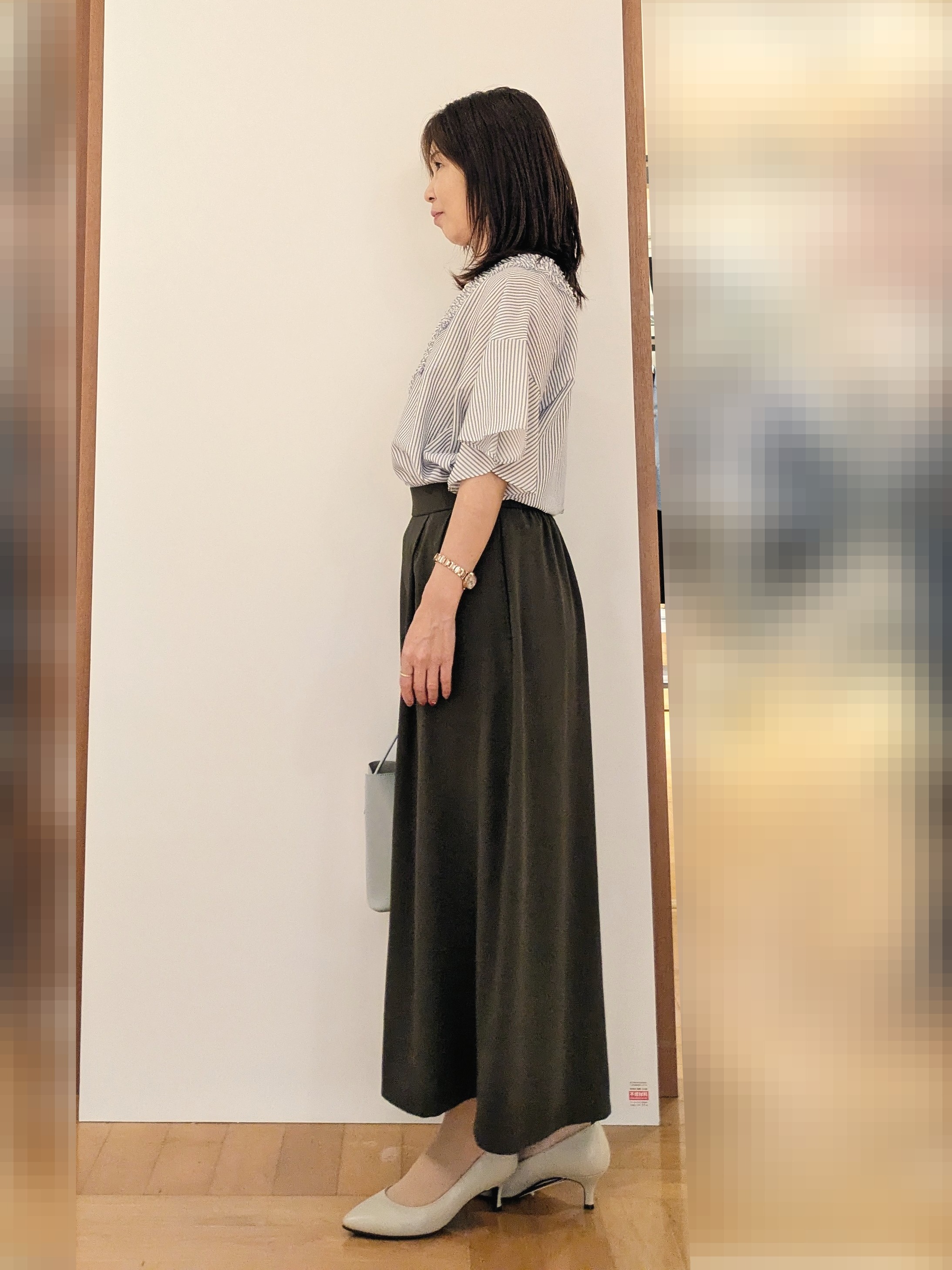 laverさんの「UNTITLED｜【接触冷感/通気性/洗える】Vネックフリルブラウス」を使ったコーディネート
