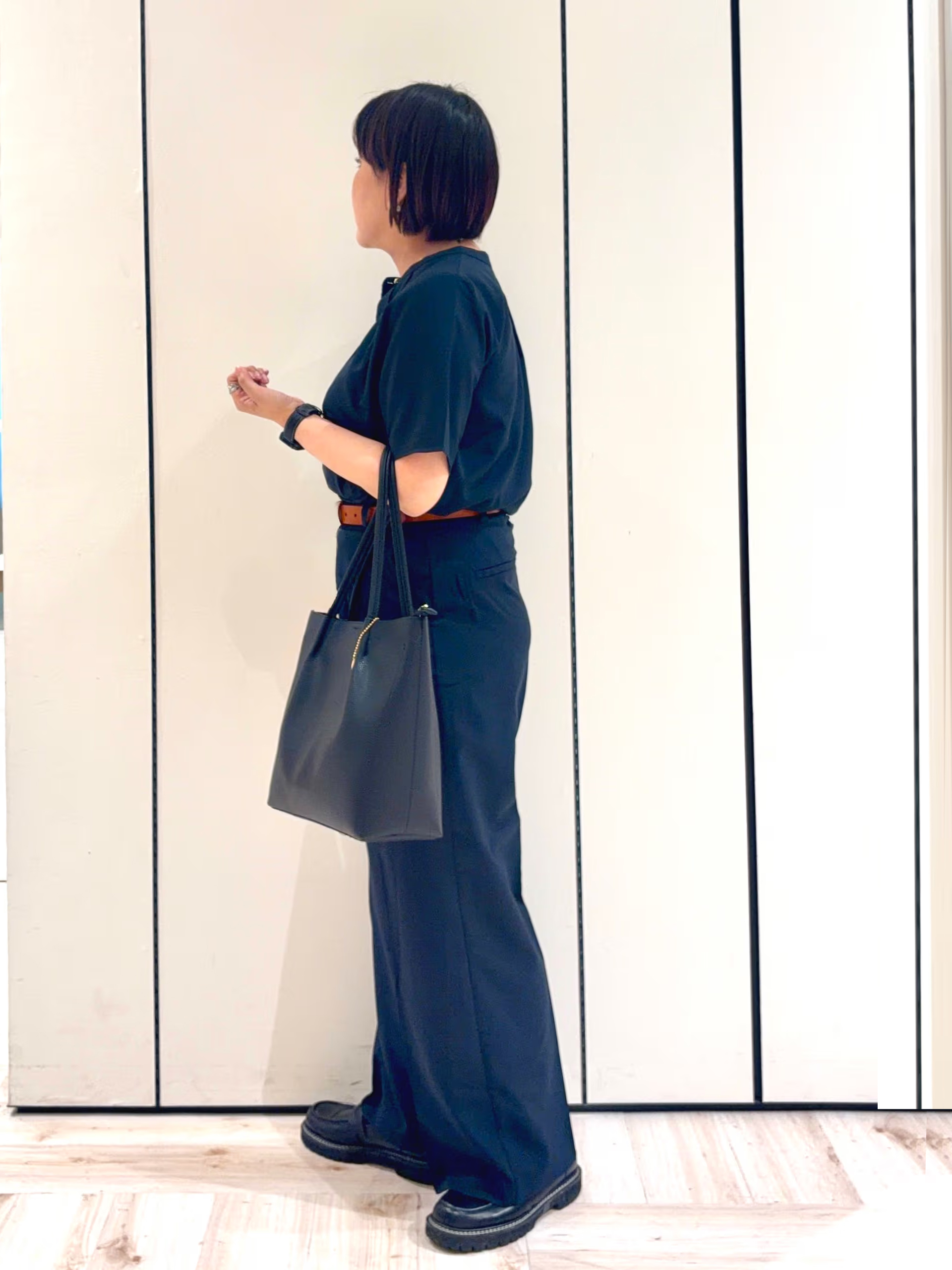 minさんの「SHOO･LA･RUE｜【吸水速乾/セットアップ可】洗濯後しわになりにくい　タックブラウス」を使ったコーディネート