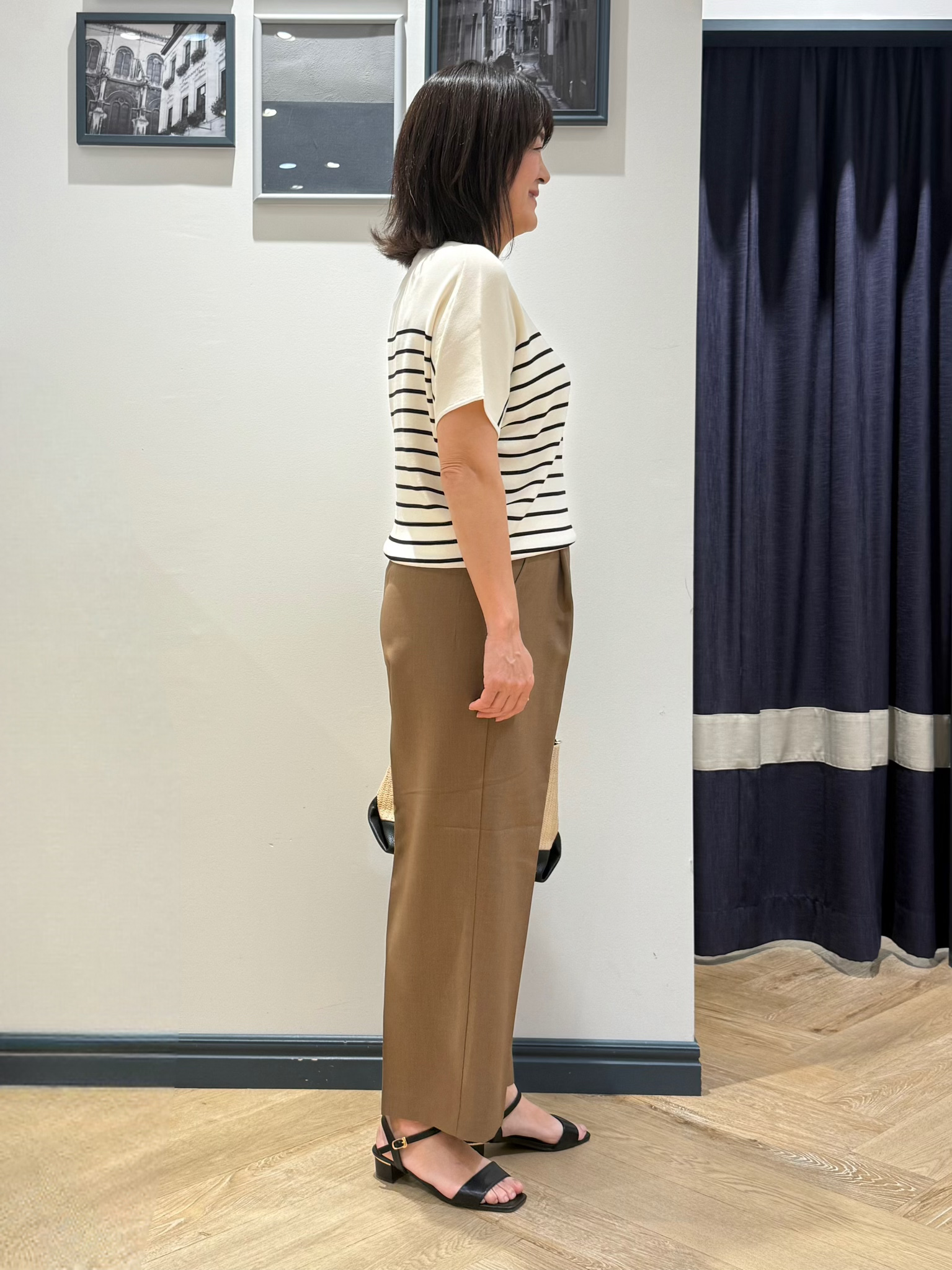 Lilyさんの「grove｜【シリーズ累計36万枚！名品ニット】やわらかドライタッチ ドルマンニット」を使ったコーディネート
