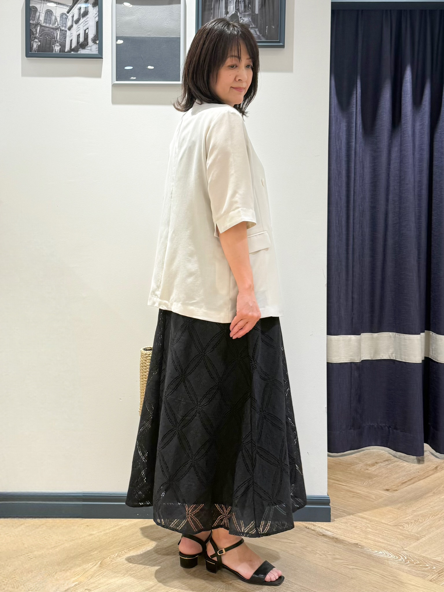 Lilyさんの「grove｜【洗濯機OK/ひんやり】軽く羽織れるハーフスリーブジャケット」を使ったコーディネート