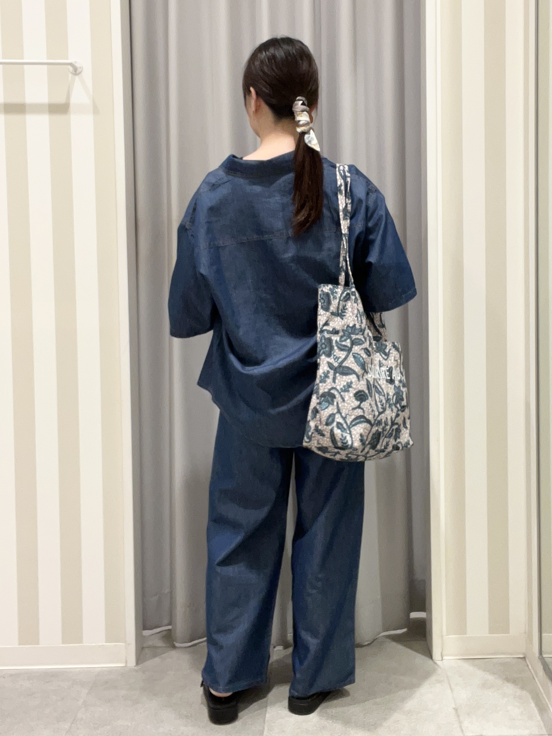 もーりぃさんの「SHOO･LA･RUE｜【ネックアソート/洗濯機可】テレコ5分袖トップス」を使ったコーディネート
