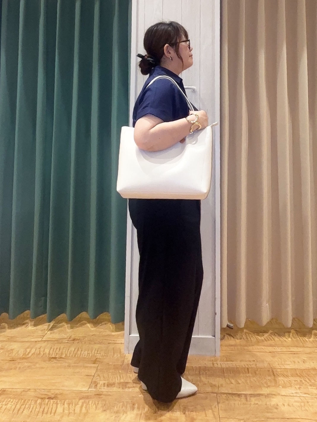 タガさんの「SHOO･LA･RUE｜【UV/吸水速乾/抗菌防臭】インせず着られる フレンチリネンスキッパーシャツ」を使ったコーディネート
