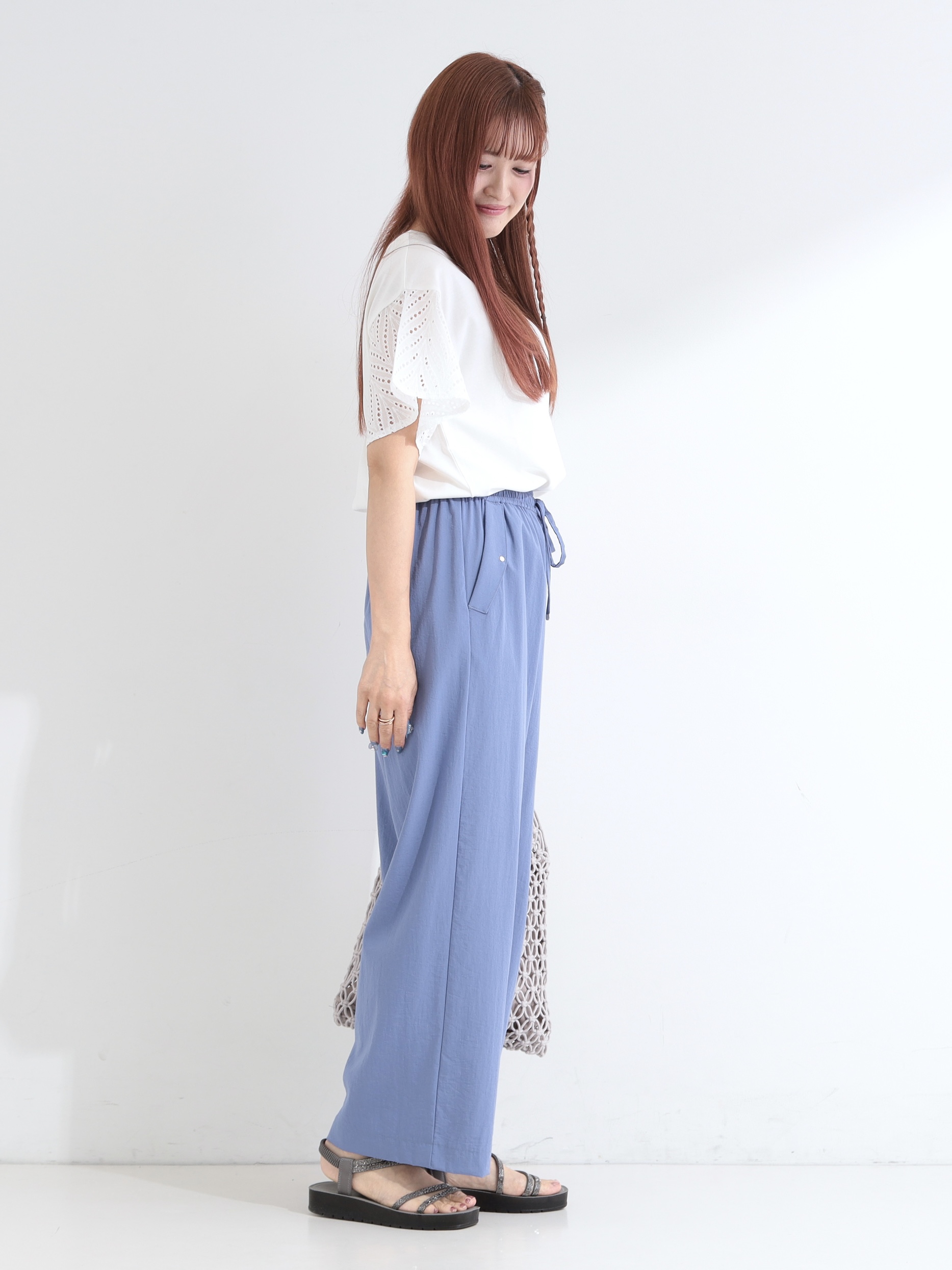 ゆゆさんの「SHOO･LA･RUE｜【S-LL/洗濯機可/体型カバー】汗じみが気になりにくい お袖レースフレアTシャツ」を使ったコーディネート