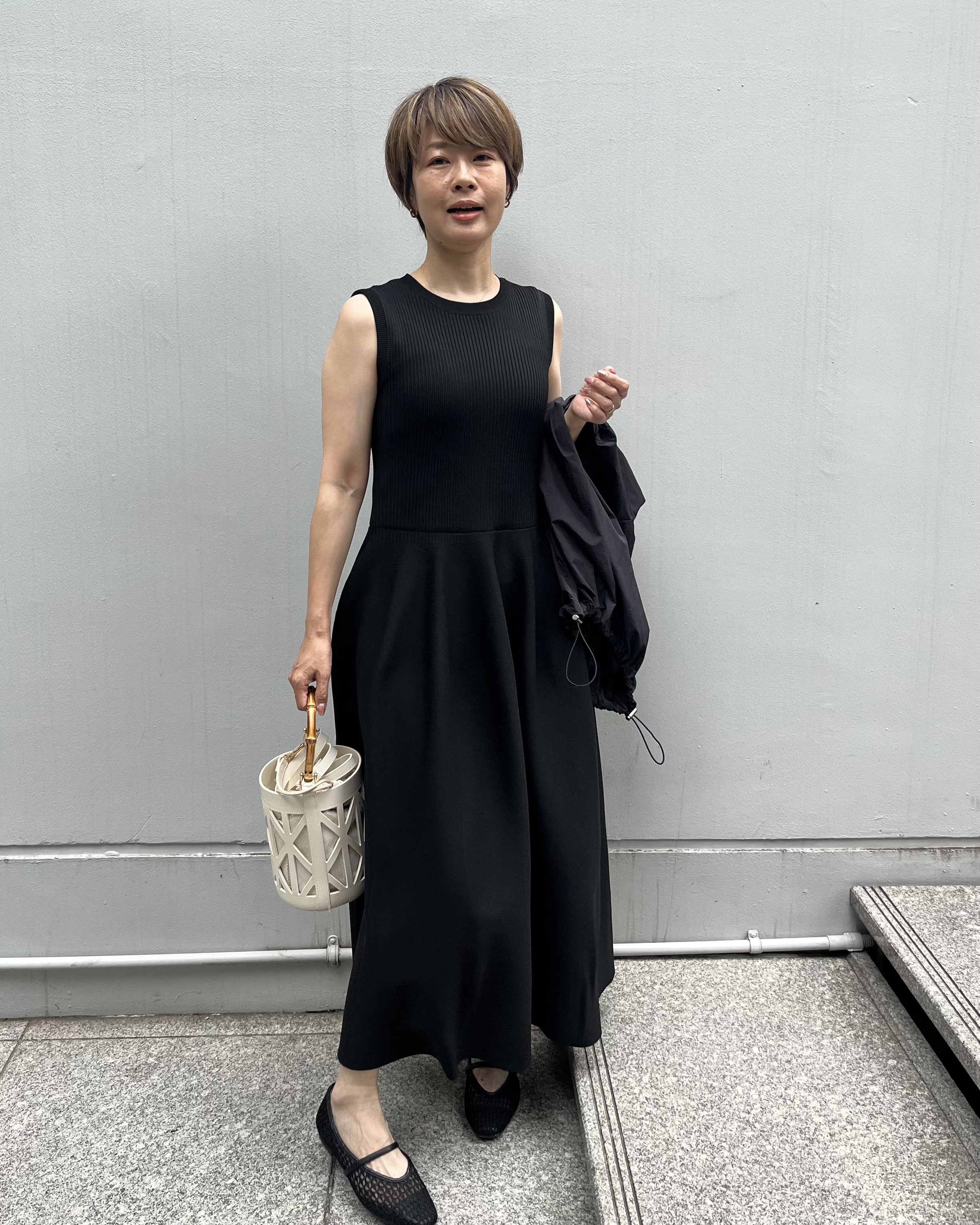 Mariko.Sさんの「OPAQUE.CLIP｜フィット＆フレアノースリニットワンピース【洗濯機OK／抗ピル】」を使ったコーディネート