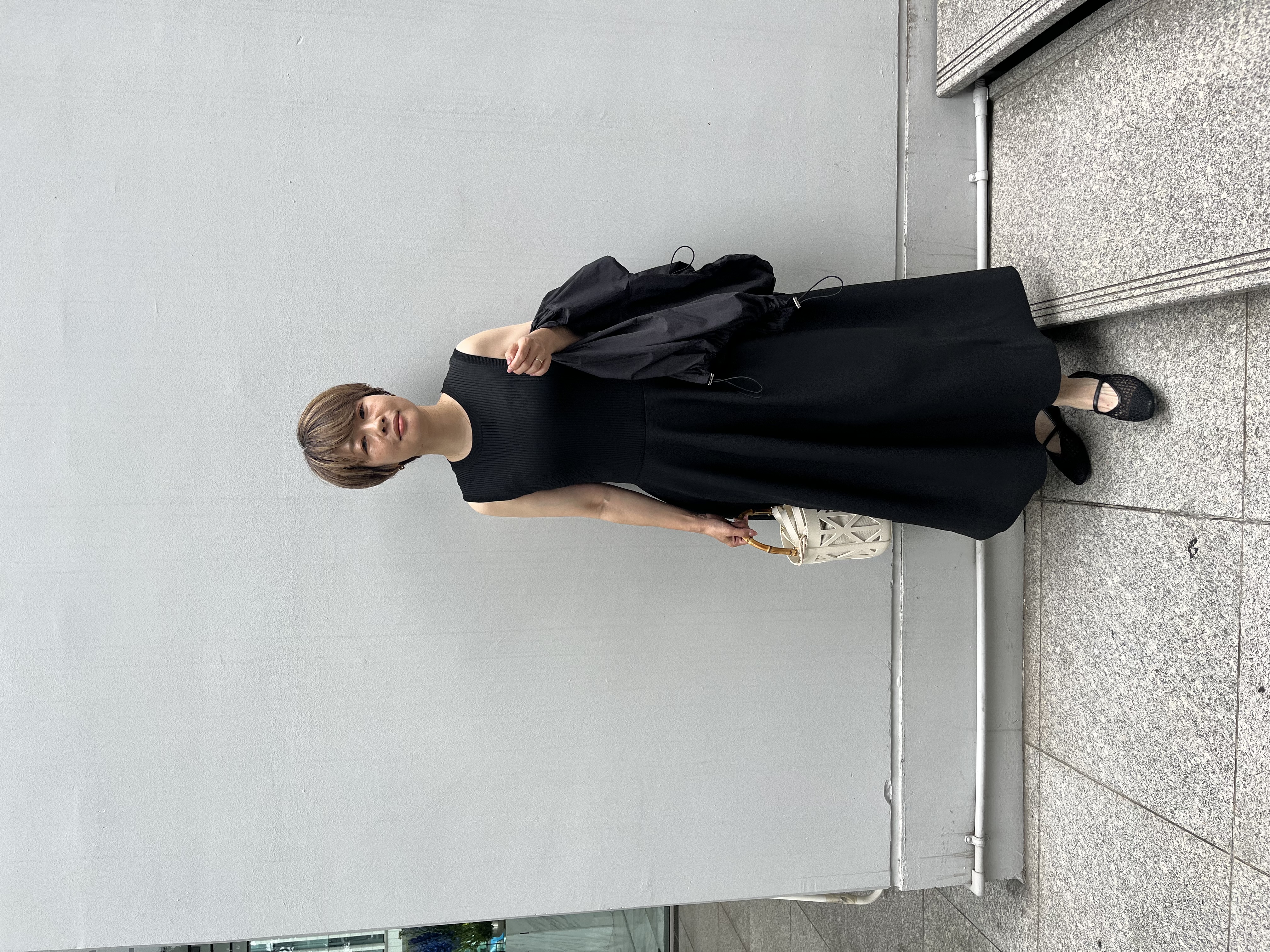Mariko.Sさんの「OPAQUE.CLIP｜フィット＆フレアノースリニットワンピース【洗濯機OK／抗ピル】」を使ったコーディネート