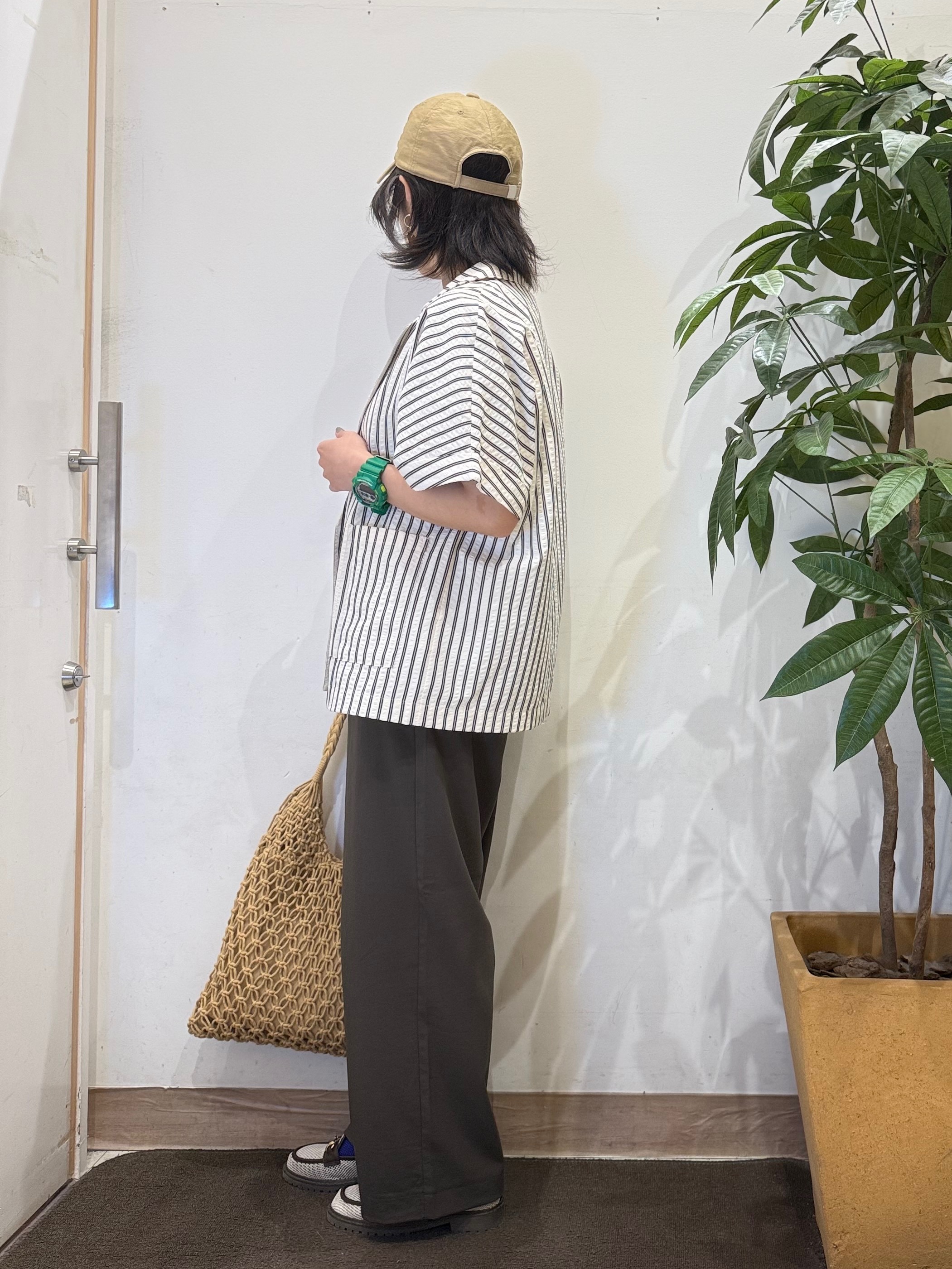 misakiさんの「SHOO･LA･RUE｜【S-LL/吸水速乾/セットアップ可】羽織るだけで主役になる サッカーストライプシャツジャケット」を使ったコーディネート