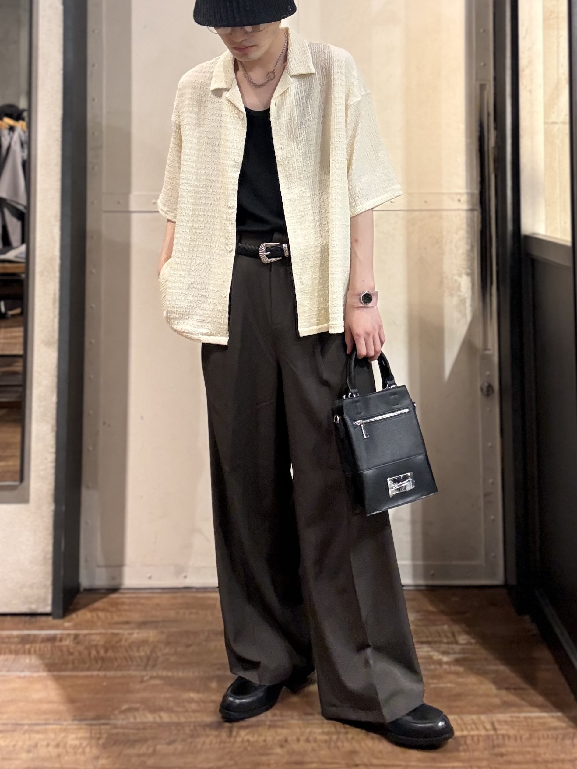 Nさんの「tk.TAKEO KIKUCHI｜【接触冷感／ストレッチ】トロミワイドストレート」を使ったコーディネート