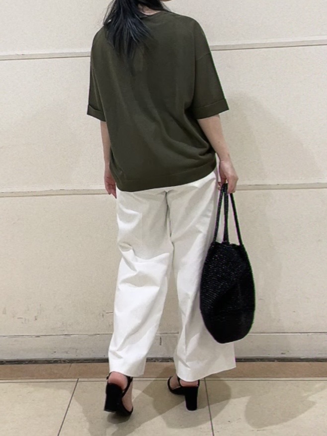 watanabeさんの「UNTITLED｜【アンサンブル可/Tシャツ風/ゆったり】リラックスニットトップス」を使ったコーディネート