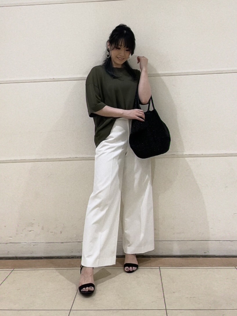 watanabeさんの「UNTITLED｜【アンサンブル可/Tシャツ風/ゆったり】リラックスニットトップス」を使ったコーディネート