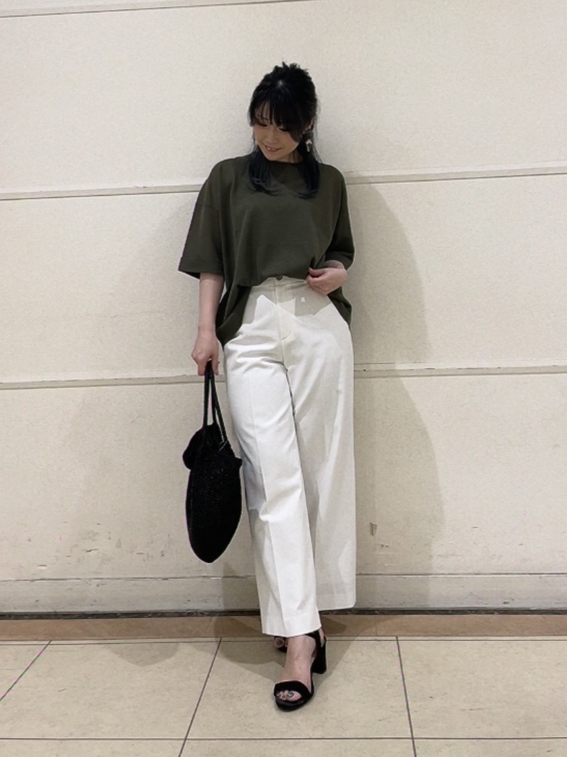 watanabeさんの「UNTITLED｜【アンサンブル可/Tシャツ風/ゆったり】リラックスニットトップス」を使ったコーディネート