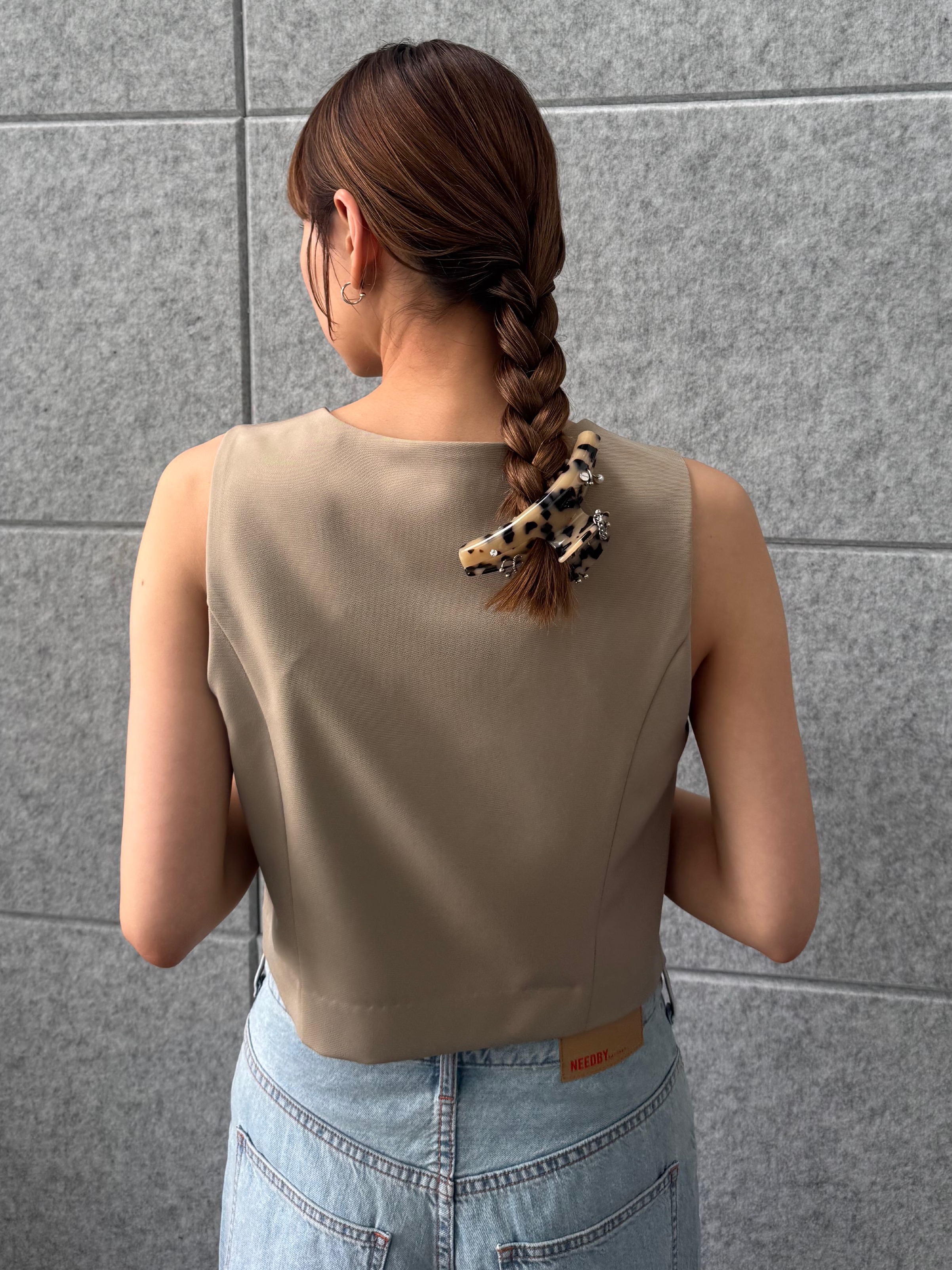 designer yukaさんの「CODE A｜front hook short vest」を使ったコーディネート