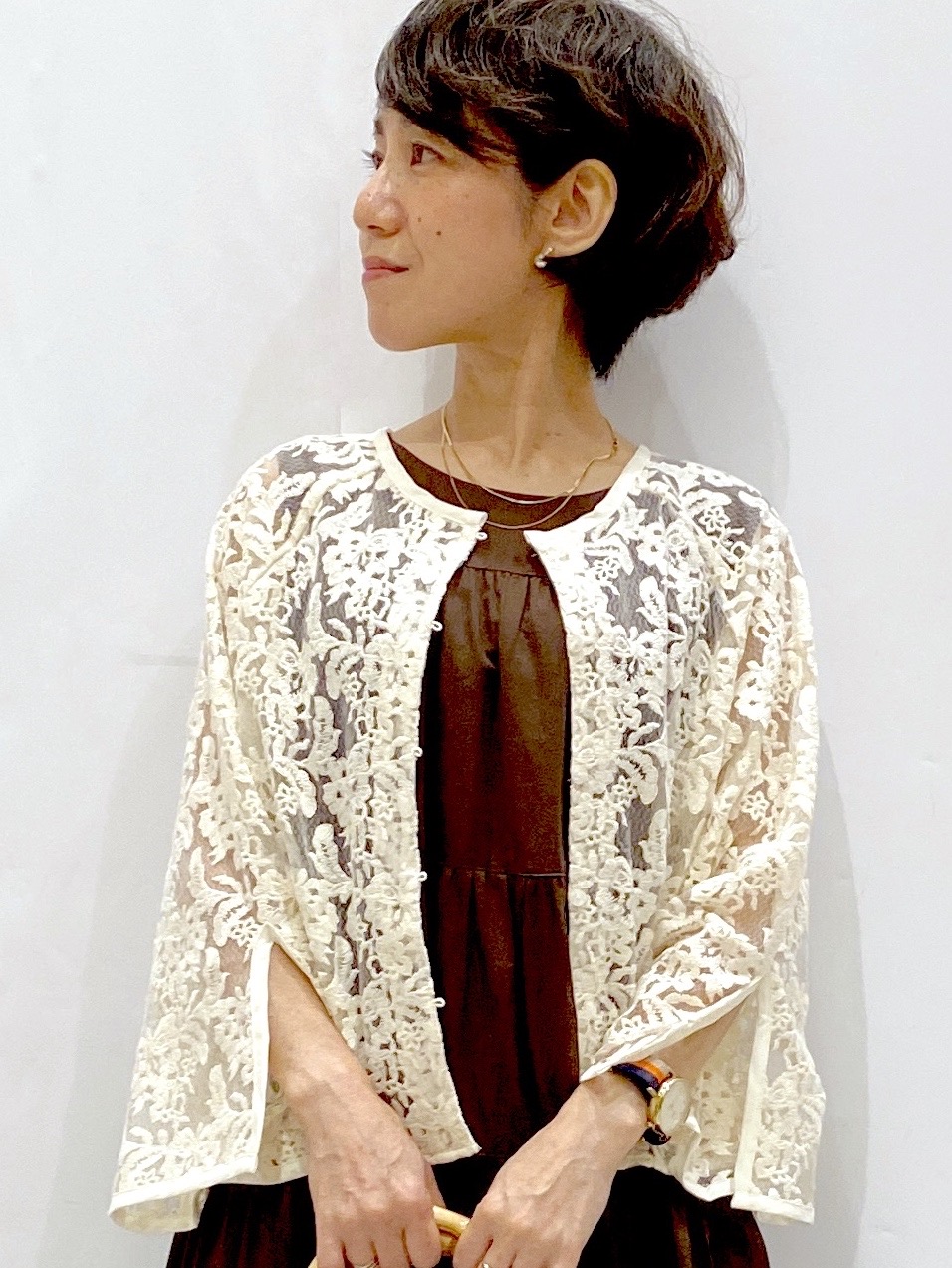 Bonさんの「OPAQUE.CLIP｜刺繍レースショートブラウス【洗える】」を使ったコーディネート
