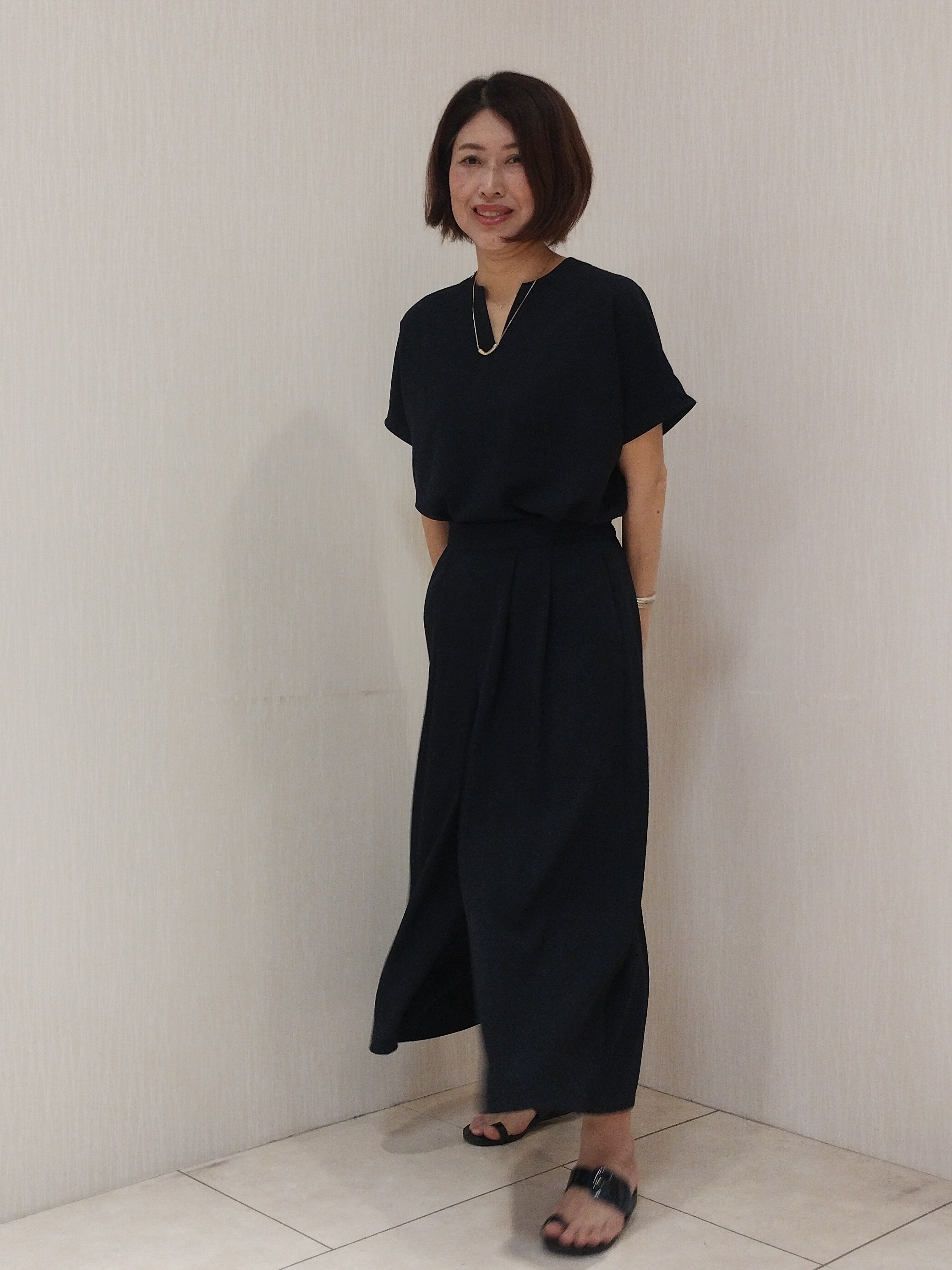 u&minus;macoさんの「UNTITLED｜◆【9色展開/アンサンブル可】コットンクルーネックカーディガン」を使ったコーディネート