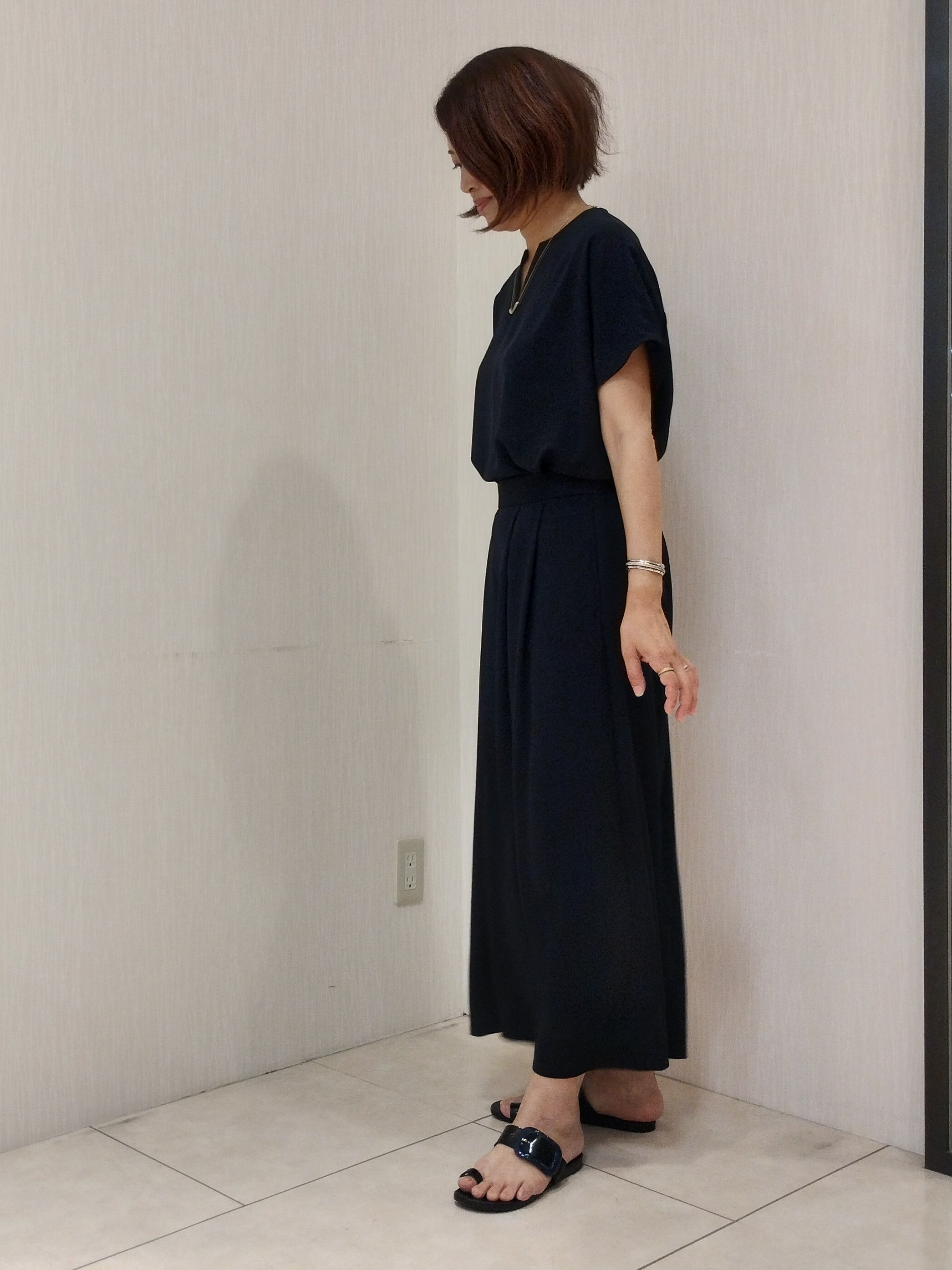u&minus;macoさんの「UNTITLED｜◆【9色展開/アンサンブル可】コットンクルーネックカーディガン」を使ったコーディネート