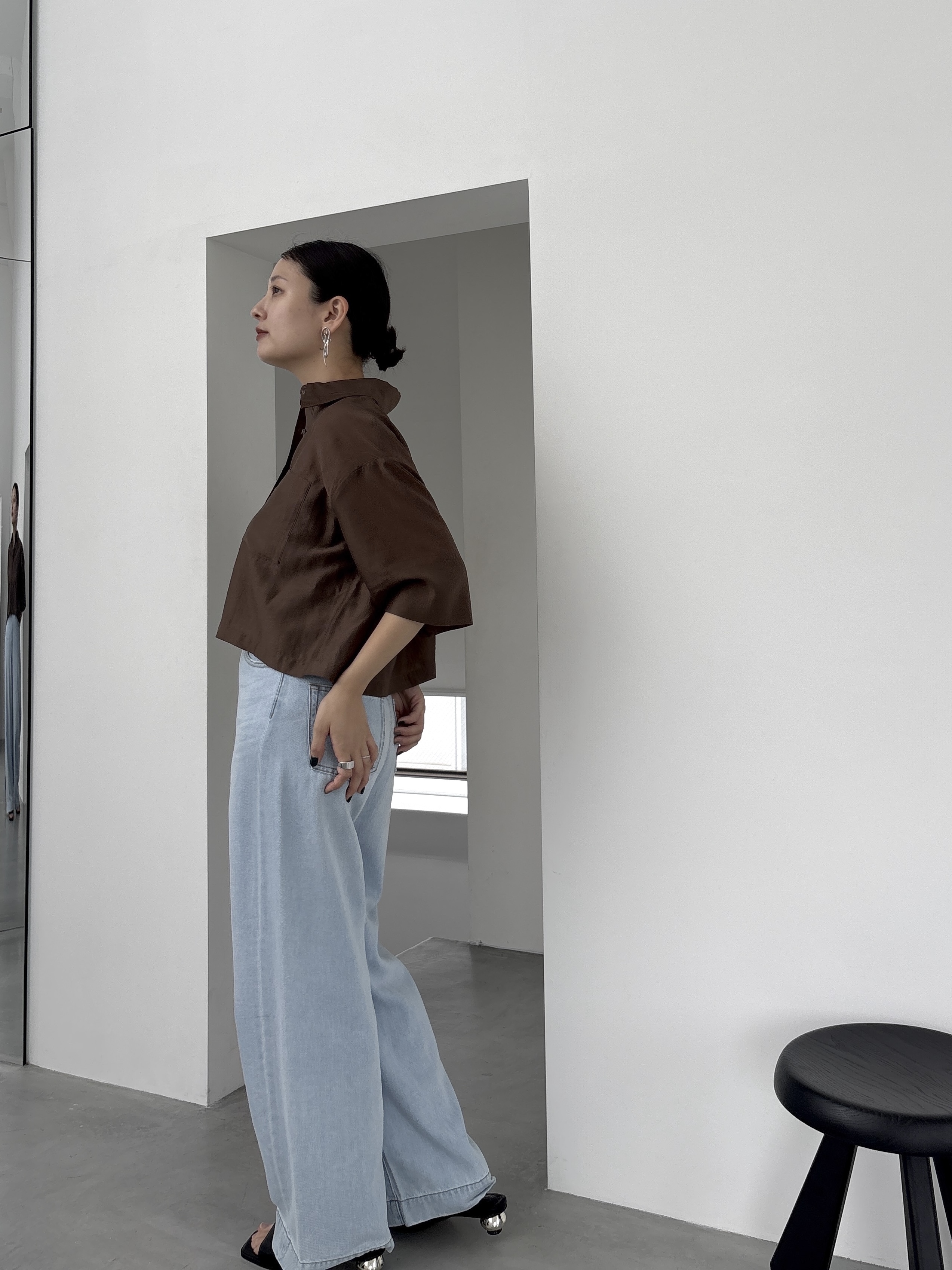 ayanoさんの「INDIVI｜ボックスシルエットシアーシャツ【接触冷感】」を使ったコーディネート