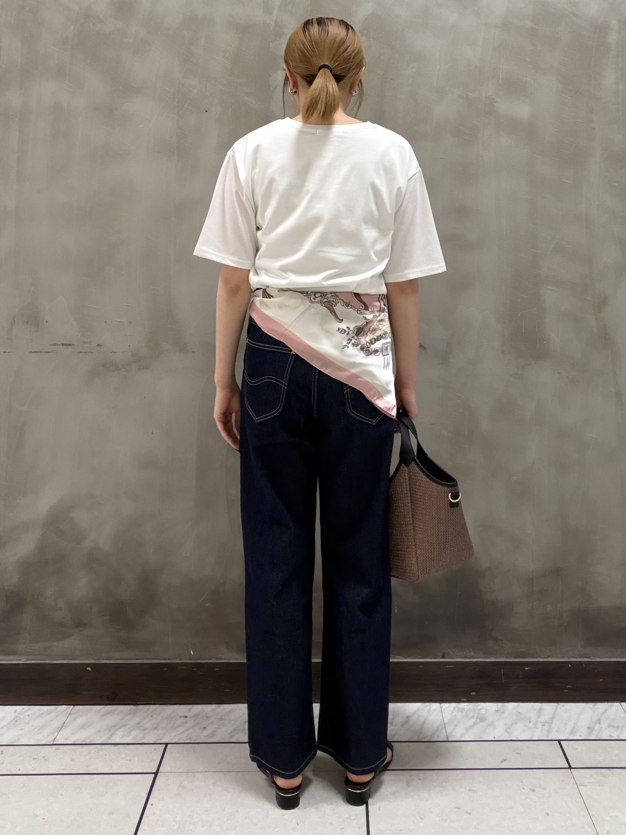 maiさんの「grove｜【UVカット/接触冷感】プリントアソート5分袖Tシャツ」を使ったコーディネート