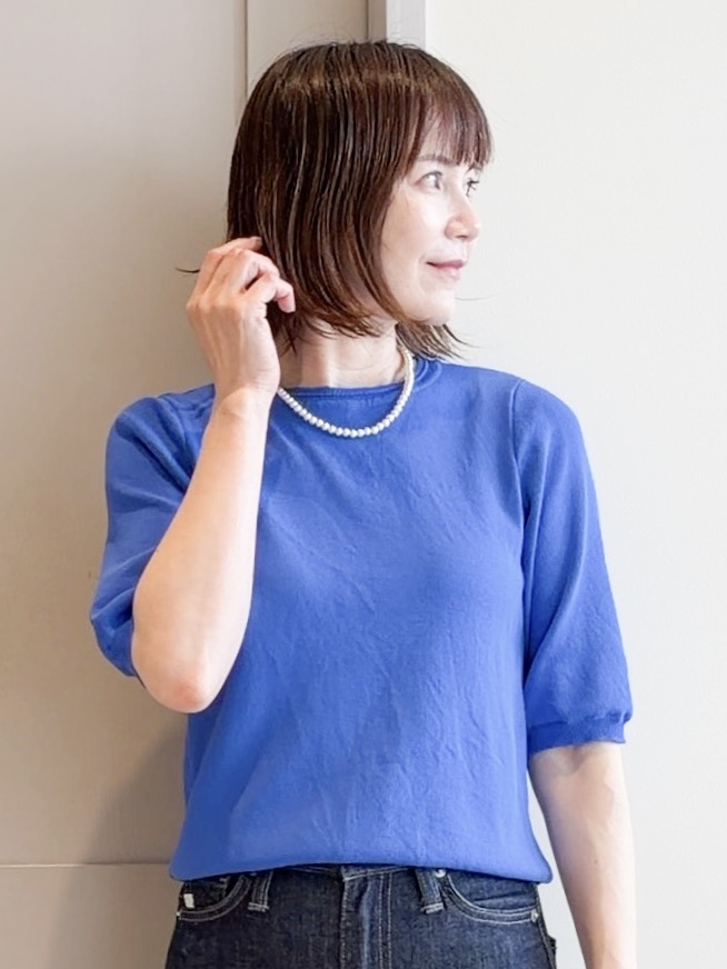 yamakoさんの「grove｜【シリーズ累計36万枚/UVカット・ひんやり・洗濯機OK】やわらかドライタッチ 五分袖クルーネックニ」を使ったコーディネート