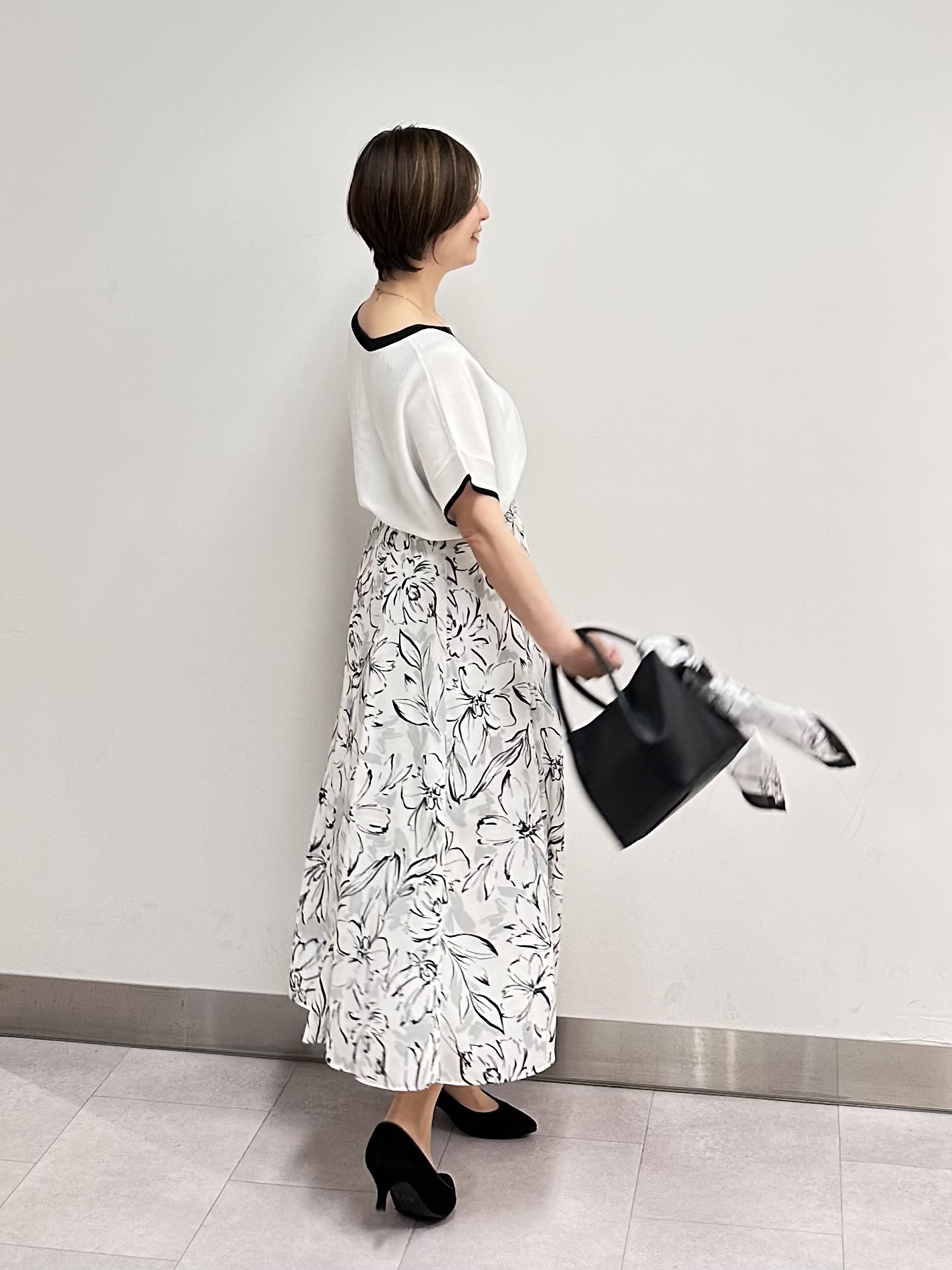 みなこさんの「UNTITLED｜【11色展開/体型カバー】前後2WAYフレンチスリーブニット」を使ったコーディネート