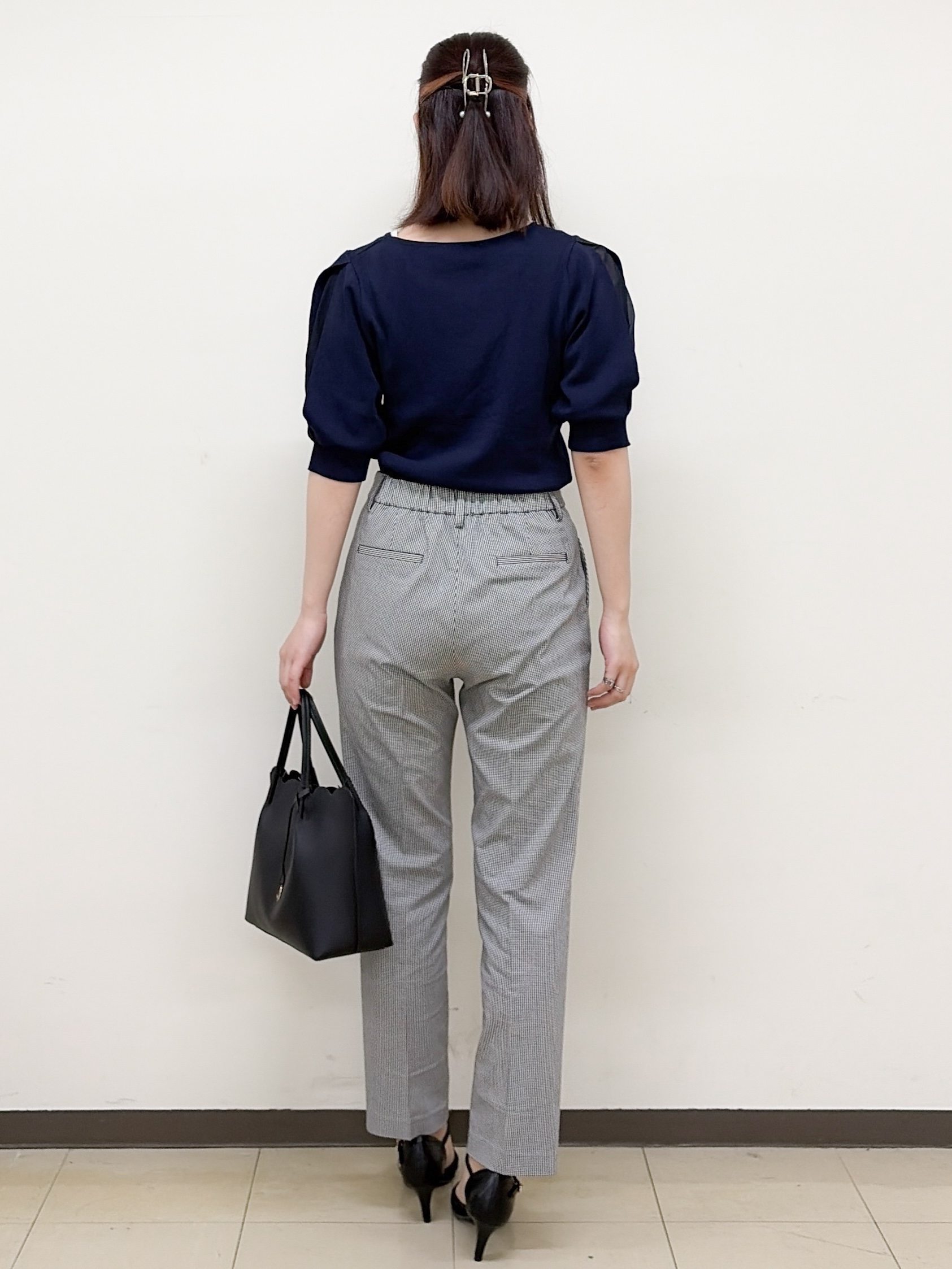 yurinaさんの「index｜【接触冷感／UVケア】クールタッチラップスリーブニット《洗濯機OK／XS～3L／9col》」を使ったコーディネート