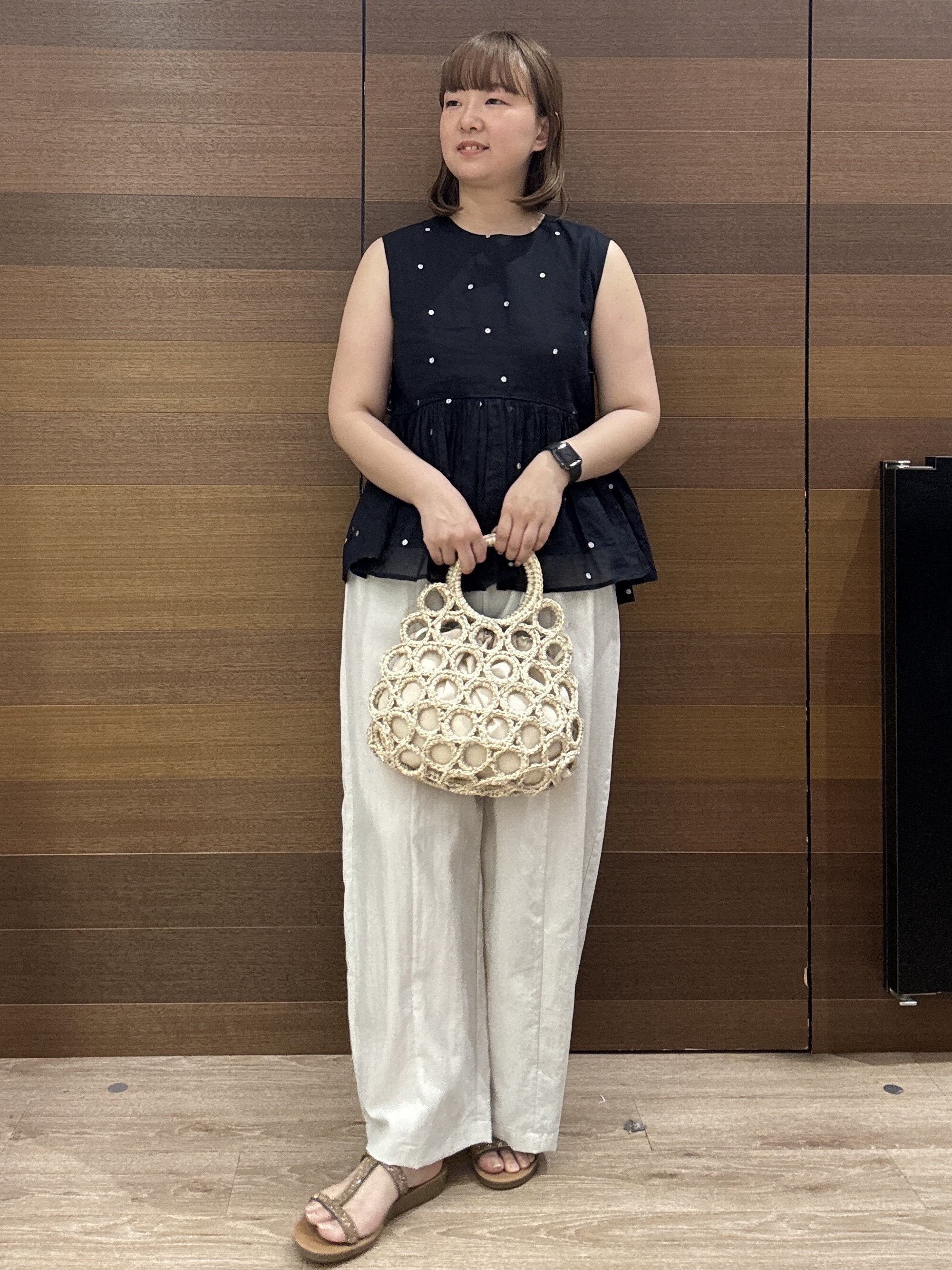 yumeさんの「OPAQUE.CLIP｜ラメドット刺繍ペプラムブラウス【洗える】」を使ったコーディネート