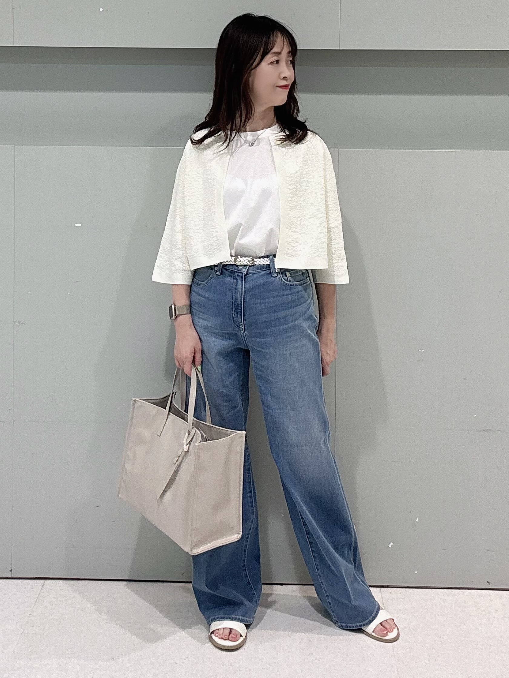makiさんの「UNTITLED｜◆【ストレッチ性/洗える】短丈ニットカーディガン」を使ったコーディネート
