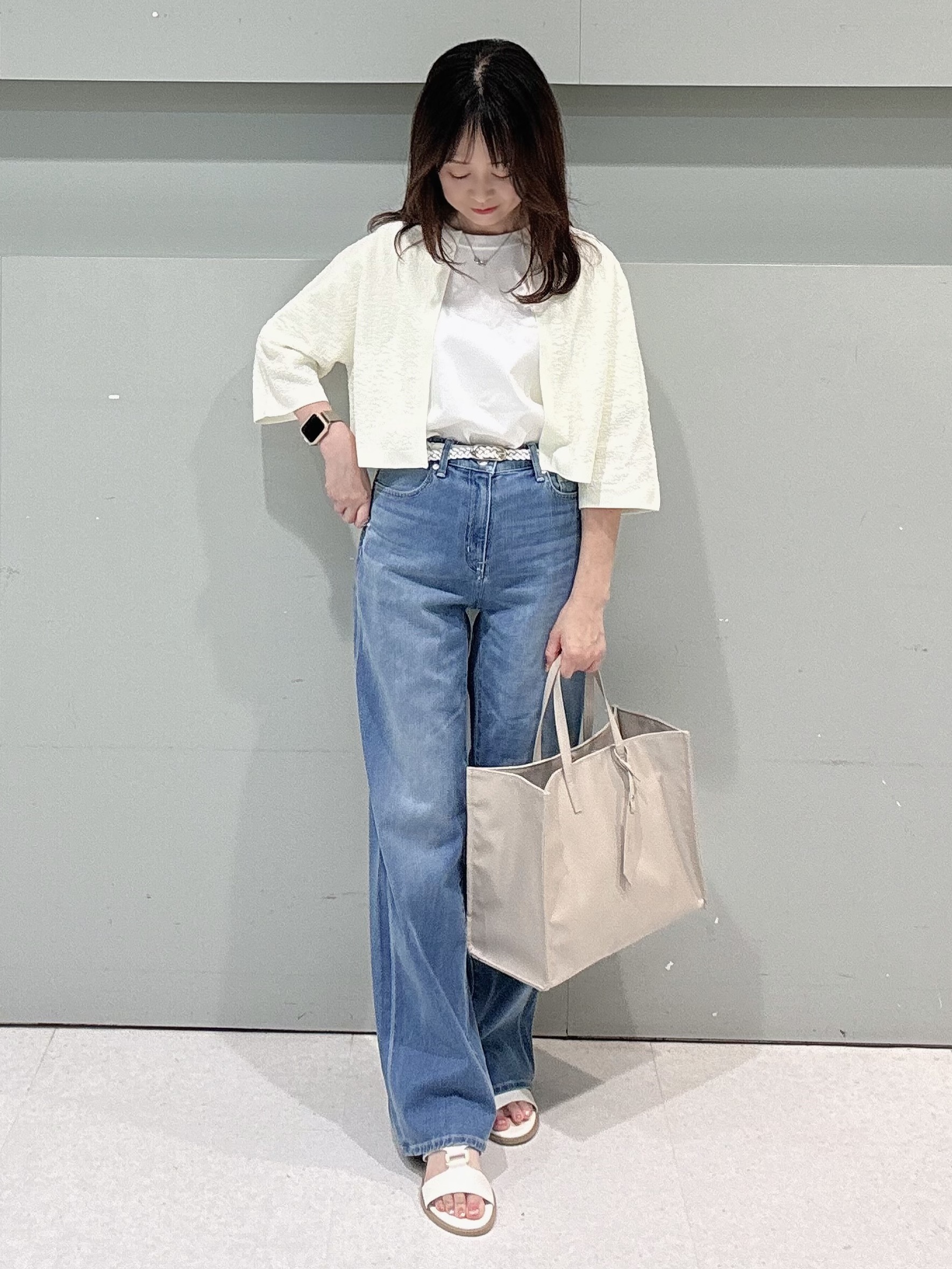 makiさんの「UNTITLED｜◆【ストレッチ性/洗える】短丈ニットカーディガン」を使ったコーディネート
