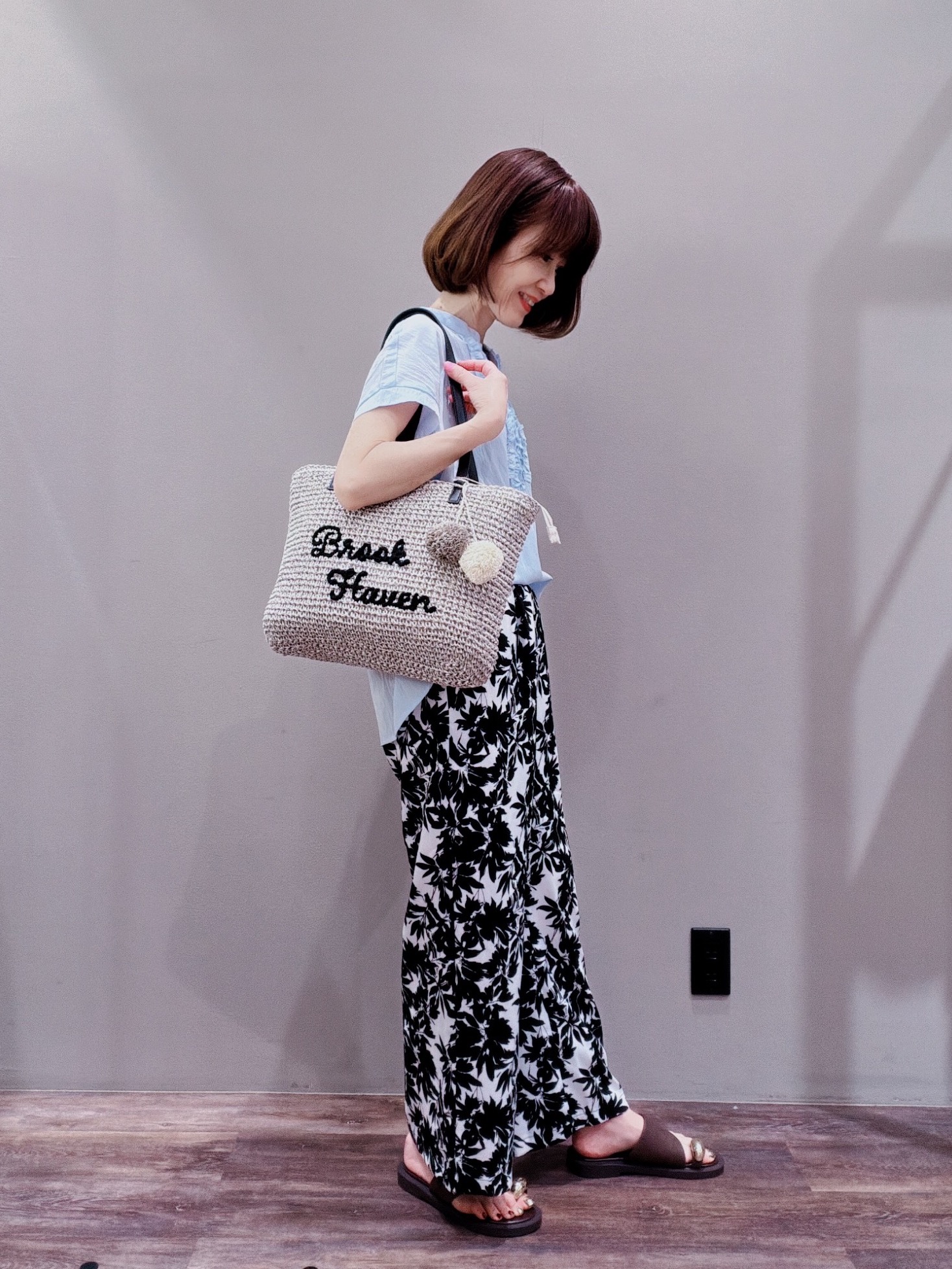 Satoさんの「Dessin｜バンドカラーフロントフリルブラウス」を使ったコーディネート