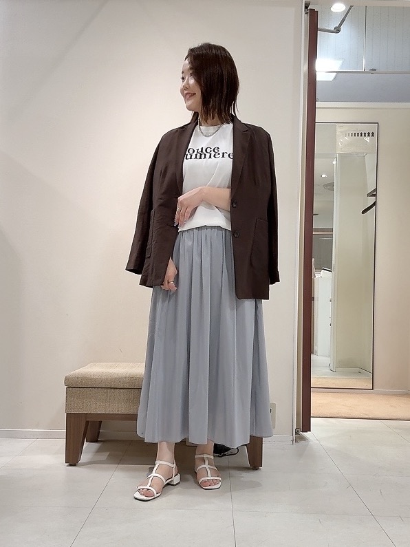 YUIさんの「UNTITLED｜◆【程よいシアー感/洗える】エアリーバイオジャケット」を使ったコーディネート