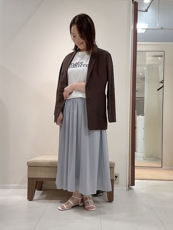 YUIさんの「UNTITLED｜◆【程よいシアー感/洗える】エアリーバイオジャケット」を使ったコーディネート