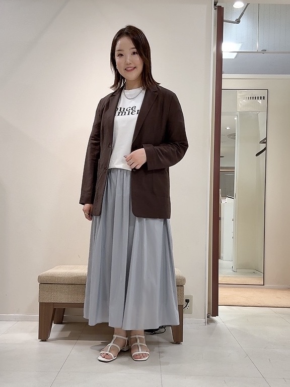 YUIさんの「UNTITLED｜◆【程よいシアー感/洗える】エアリーバイオジャケット」を使ったコーディネート