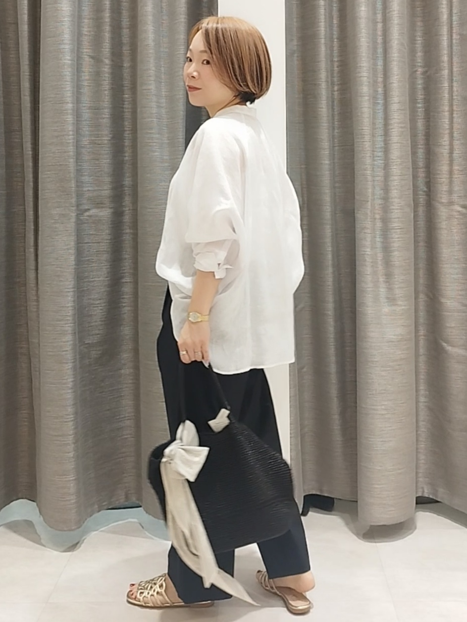 s u g iさんの「UNTITLED｜【麻100】リネンドルマンシャツ」を使ったコーディネート
