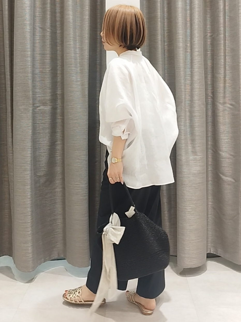 s u g iさんの「UNTITLED｜【麻100】リネンドルマンシャツ」を使ったコーディネート