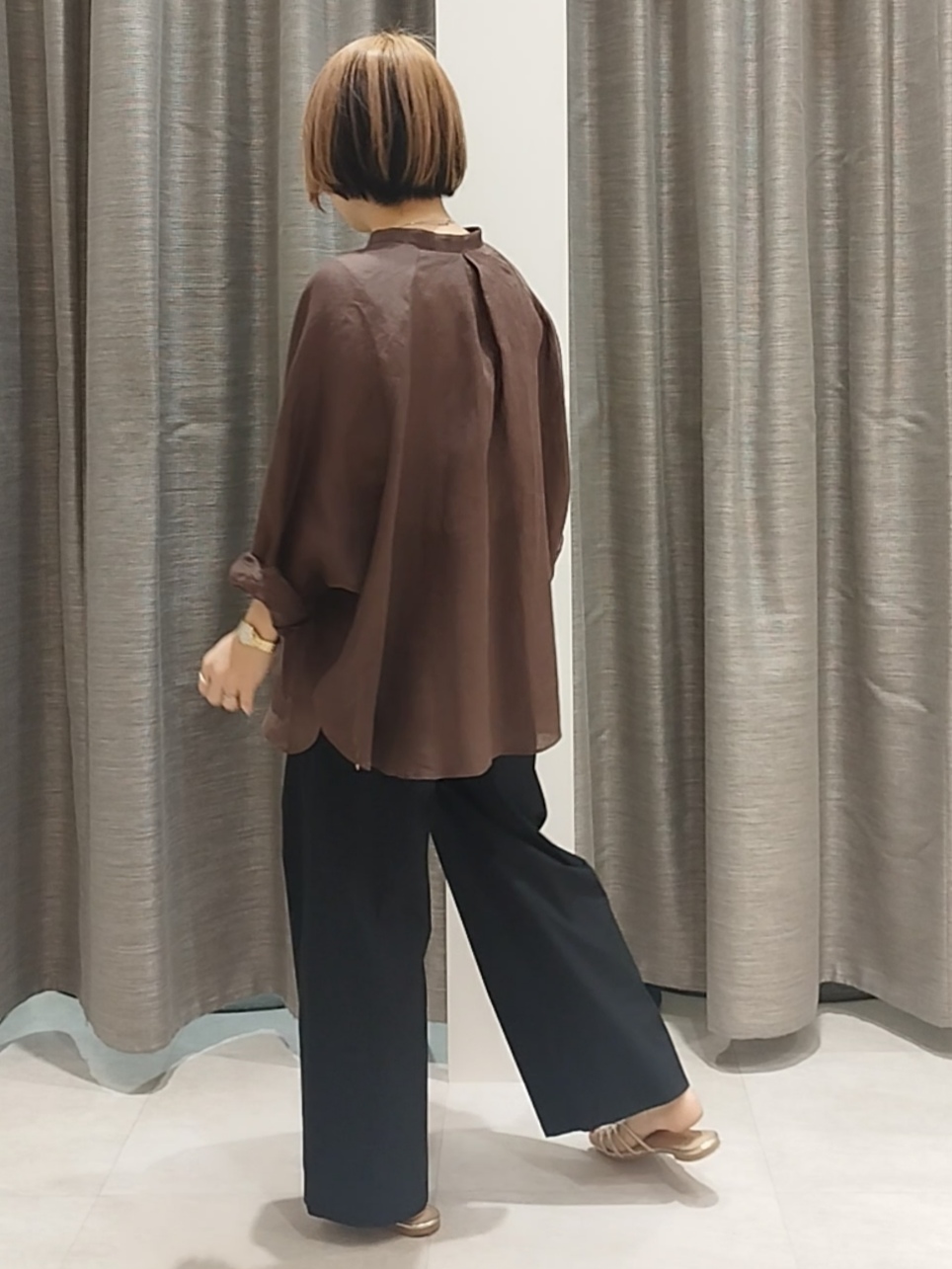 s u g iさんの「UNTITLED｜【麻100】リネンドルマンシャツ」を使ったコーディネート