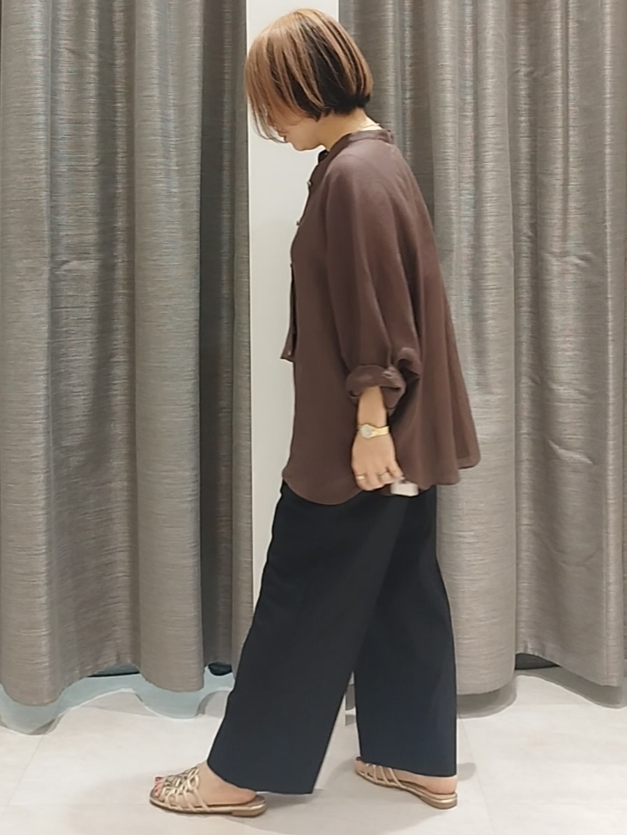 s u g iさんの「UNTITLED｜【麻100】リネンドルマンシャツ」を使ったコーディネート