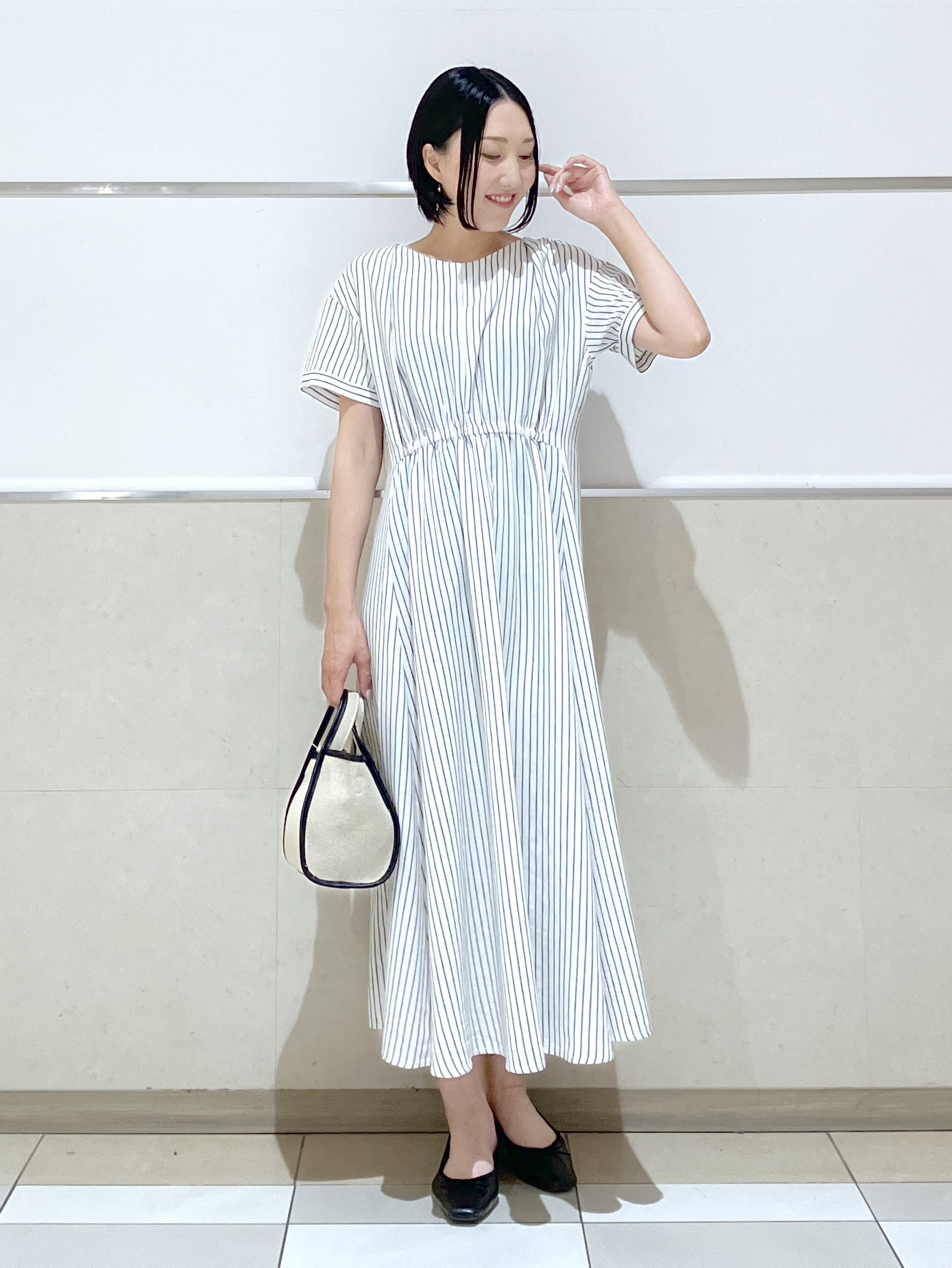 eriko さんの「Dessin｜【洗える】ウエストギャザーリネン混ワンピース」を使ったコーディネート