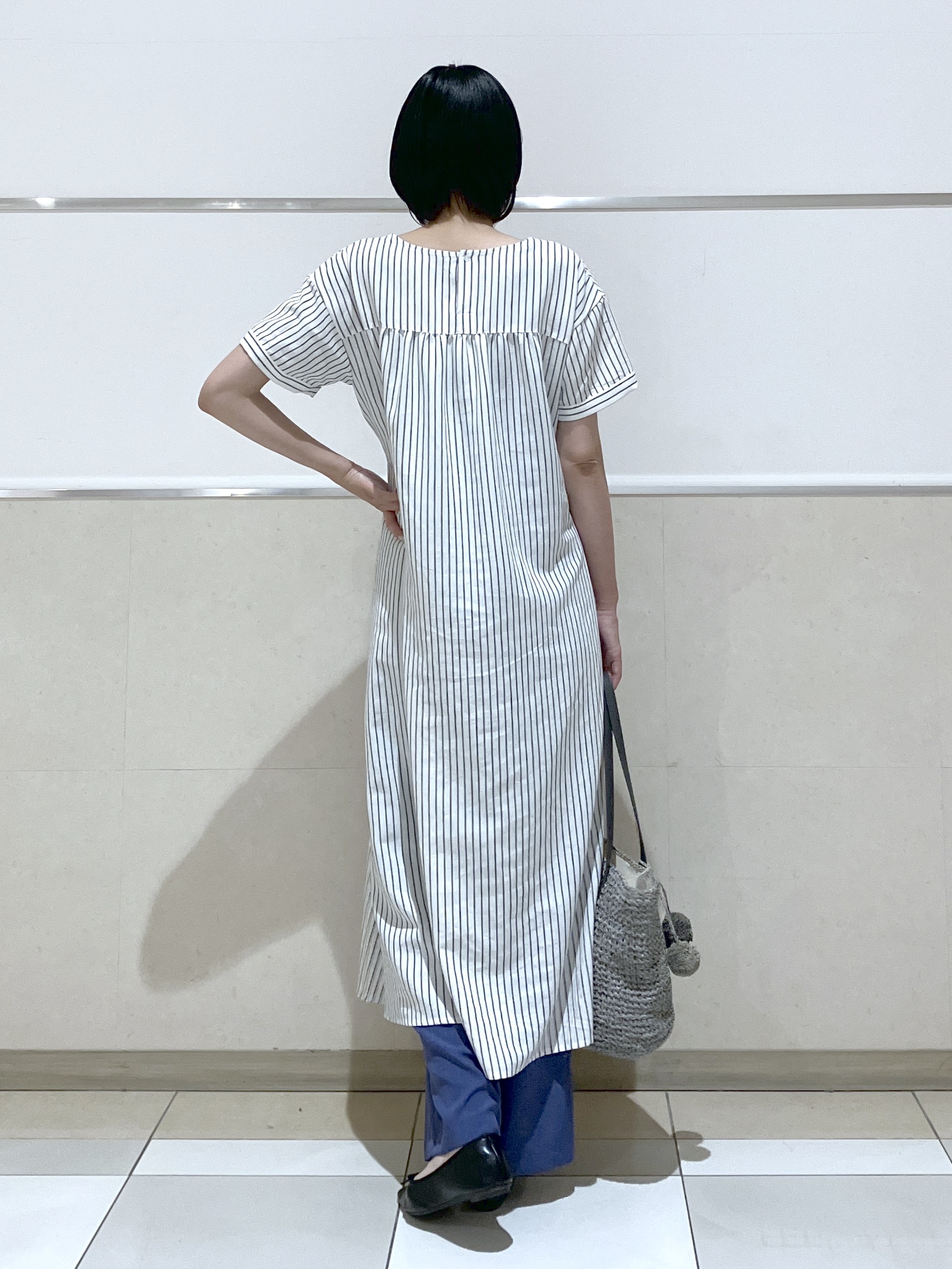 eriko さんの「Dessin｜【洗える】ウエストギャザーリネン混ワンピース」を使ったコーディネート