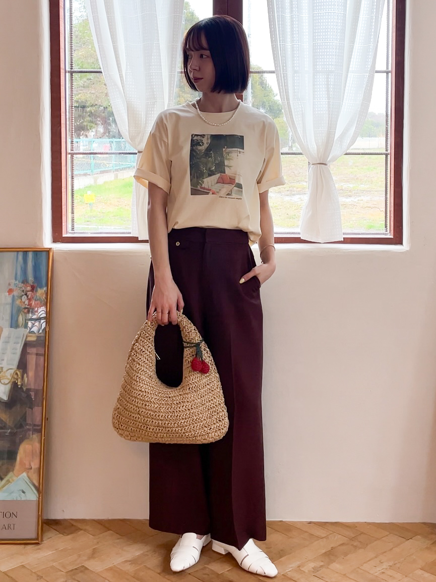 NATSUMIさんの「grove｜【UVカット/接触冷感】プリントアソート5分袖Tシャツ」を使ったコーディネート