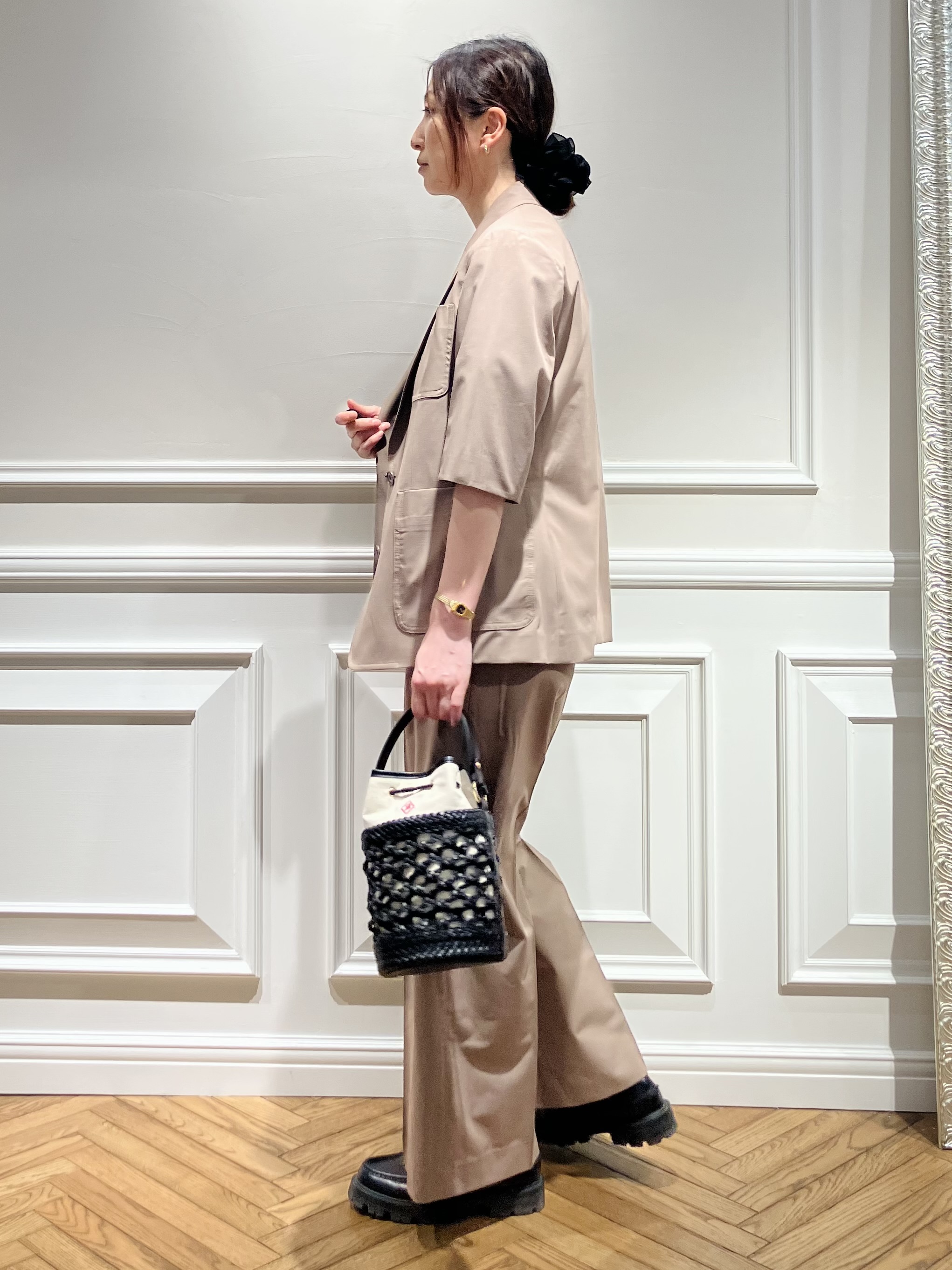 TSUKUIさんの「DRESSTERIOR｜【接触冷感/セットアップ可】 2WAYストレッチスリークオータージャケット」を使ったコーディネート