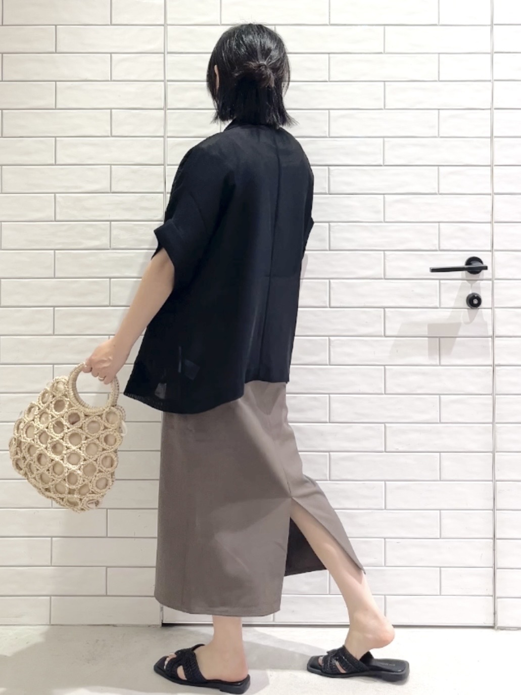 しおりさんの「OPAQUE.CLIP｜メッシュテーラードジャケット【洗濯機OK】」を使ったコーディネート