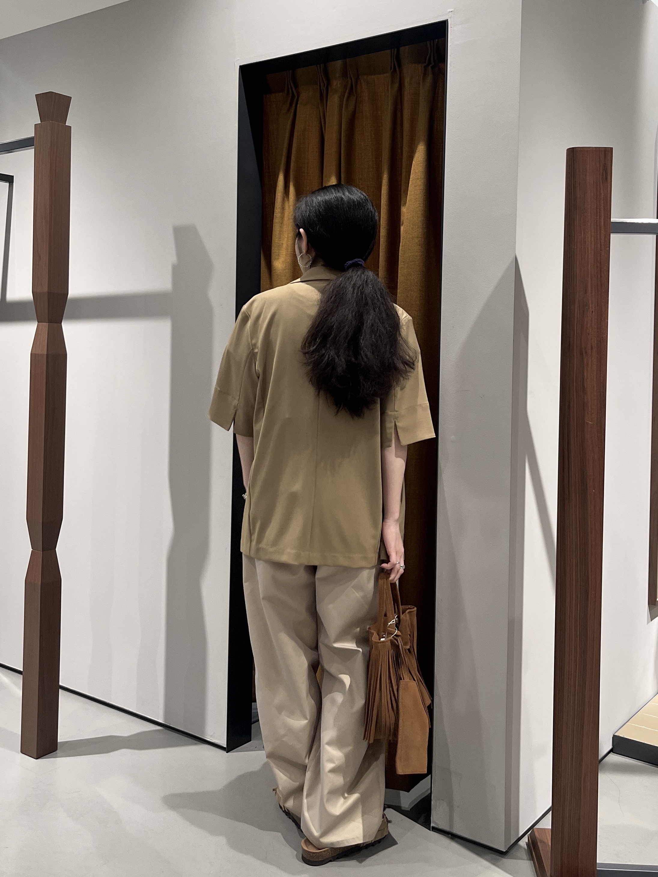 Uminoさんの「INDIVI｜Comfy SET UP｜ハーフスリーブジャケット【セットアップ対応／通勤／接触冷感／UVカット】」を使ったコーディネート