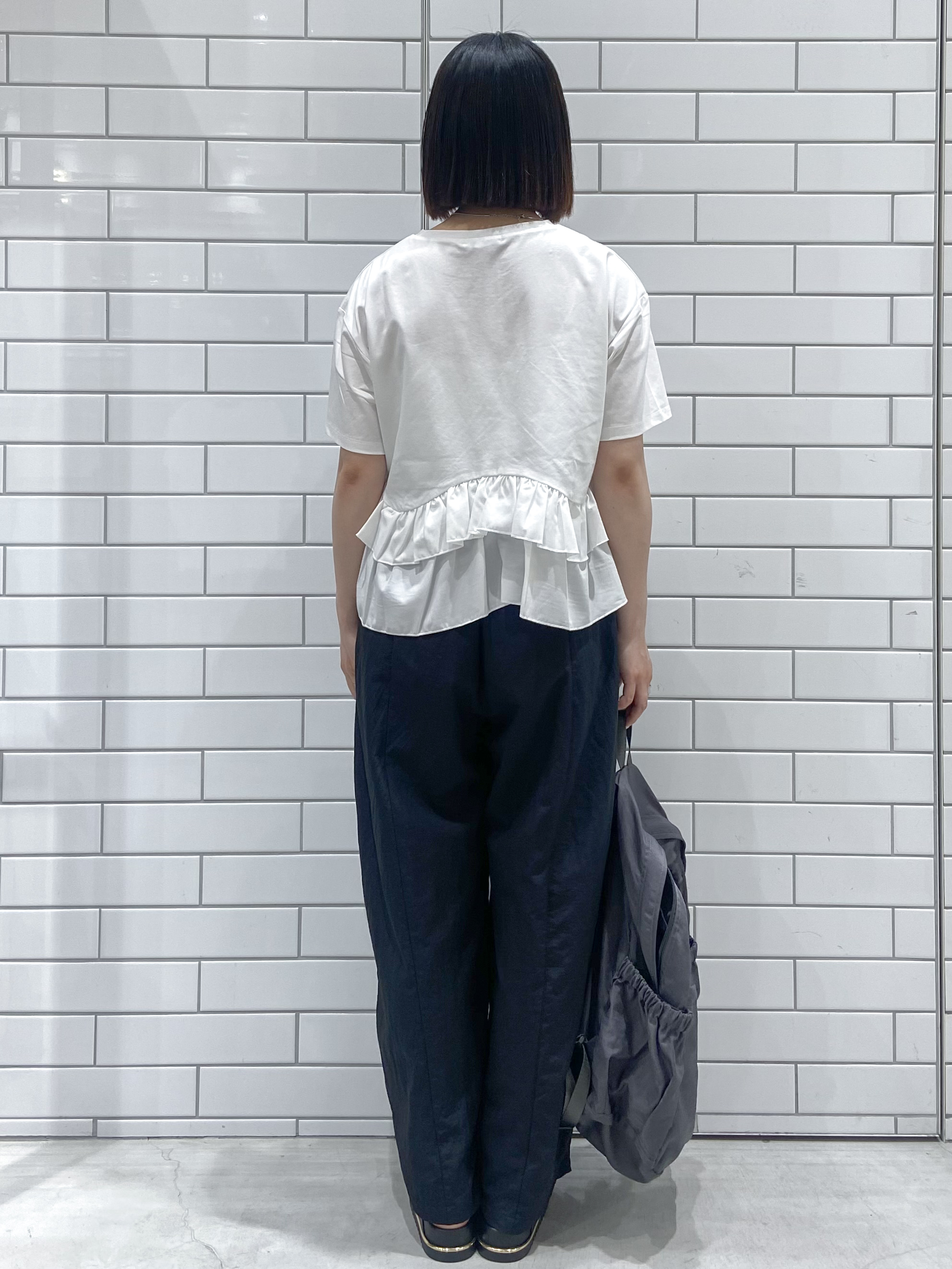 kimiさんの「OPAQUE.CLIP｜裾フリルドッキングTシャツ【洗濯機OK】」を使ったコーディネート