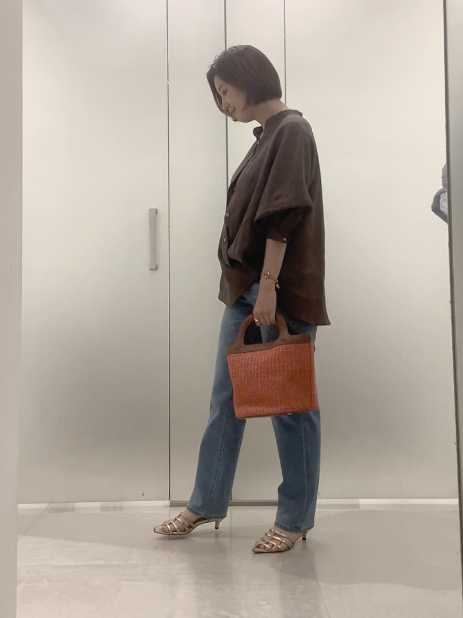 まどかさんの「UNTITLED｜【麻100】リネンドルマンシャツ」を使ったコーディネート