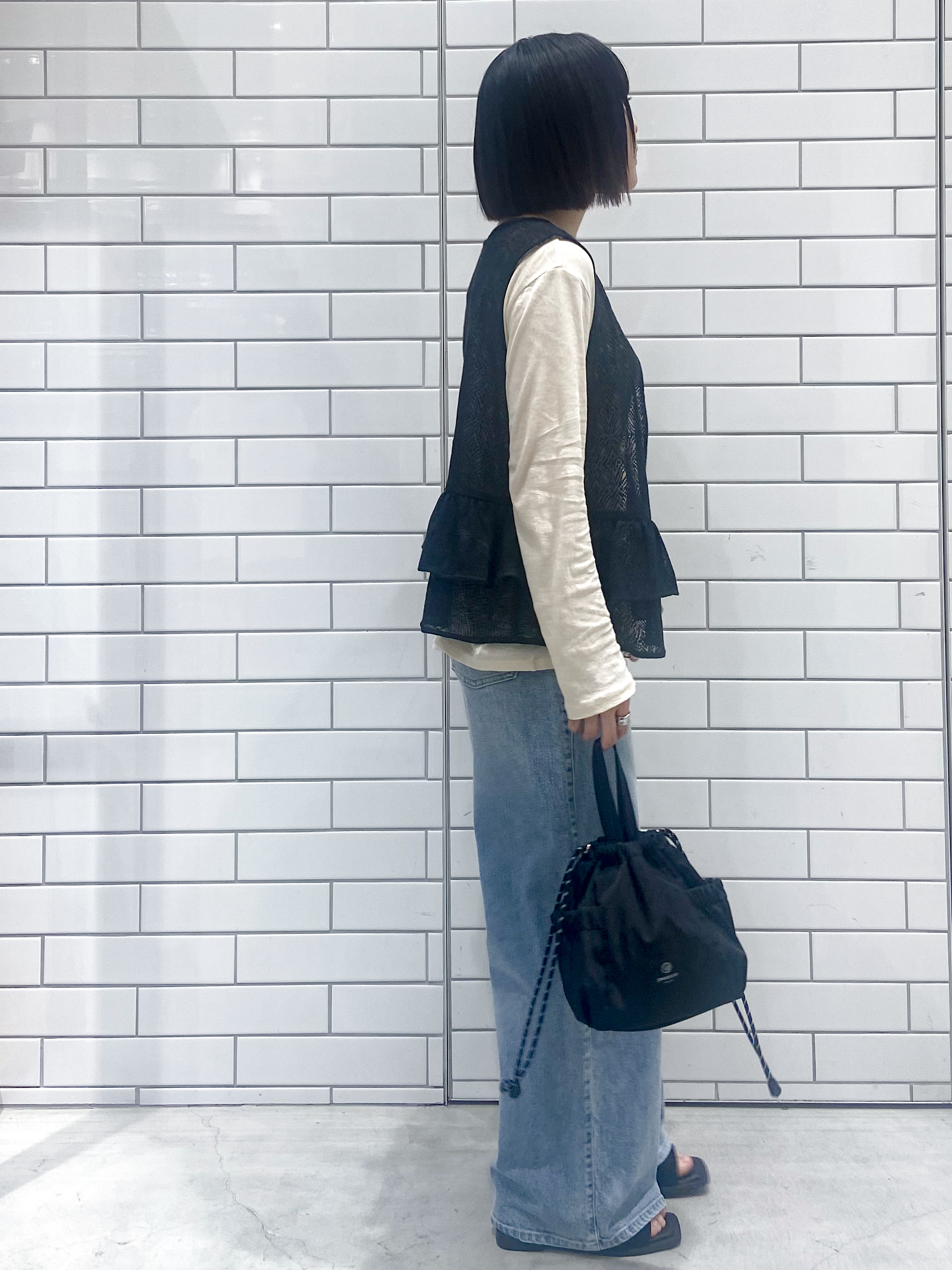 kimiさんの「OPAQUE.CLIP｜レースペプラムジレ【洗濯機OK】」を使ったコーディネート