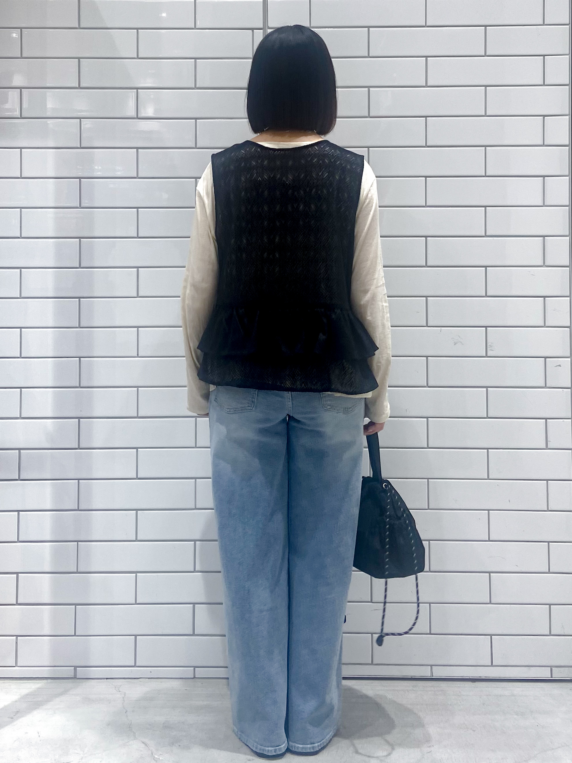 kimiさんの「OPAQUE.CLIP｜レースペプラムジレ【洗濯機OK】」を使ったコーディネート