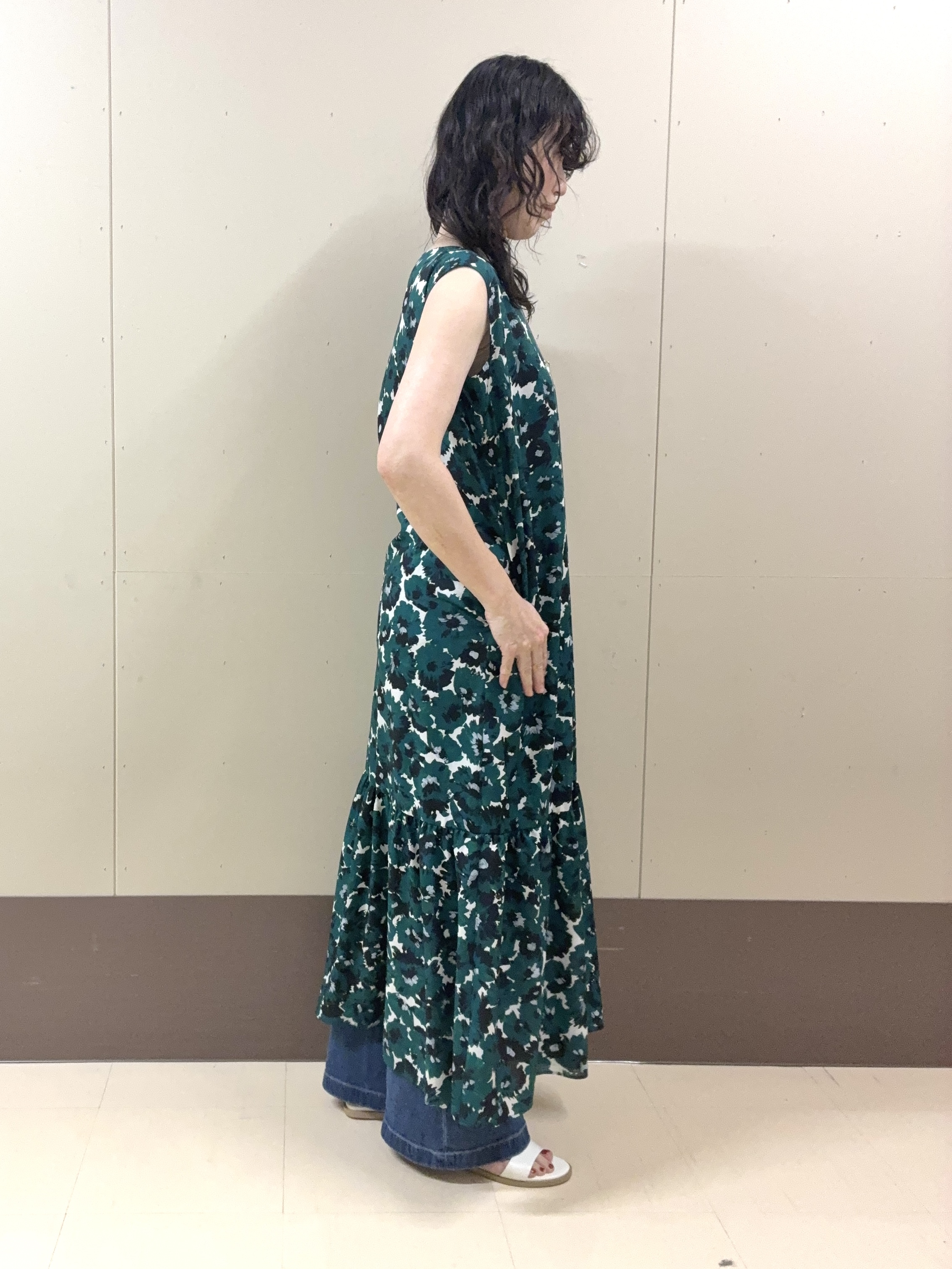 Noriさんの「UNTITLED｜【花柄/着映え】フラワープリントワンピース」を使ったコーディネート