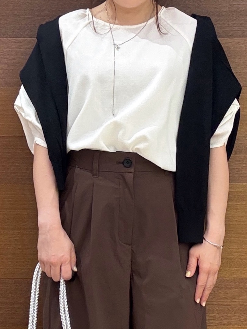 maichiさんの「OPAQUE.CLIP｜【UV／接触冷感】Vネックリラクシーニットカーディガン《洗濯機OK／抗ピル》」を使ったコーディネート