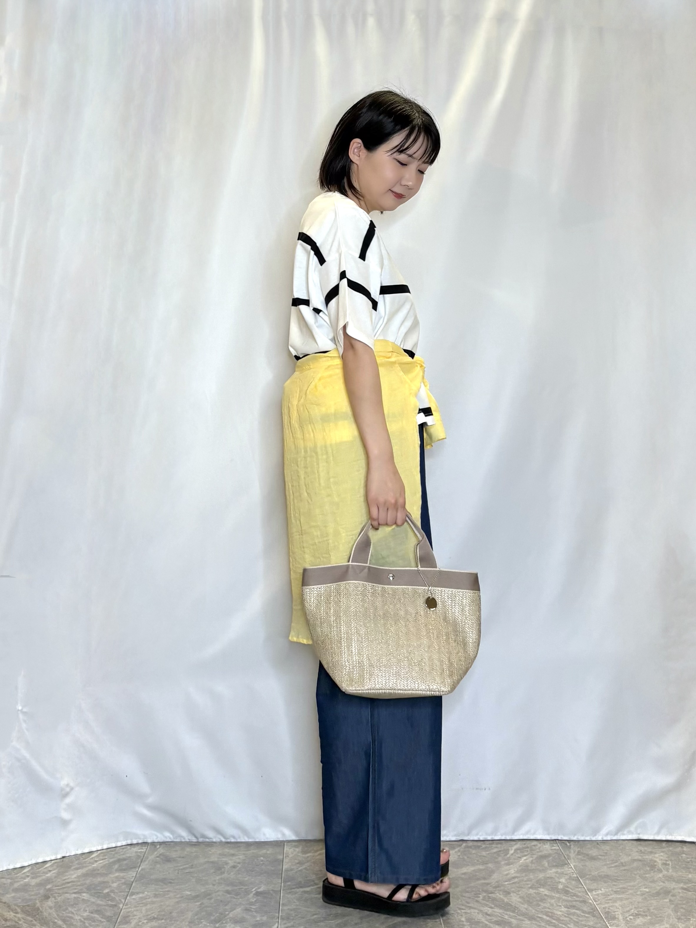 ネリさんの「SHOO･LA･RUE｜【体型カバー】ふんわり質感 やわらかこなれシアーシャツ」を使ったコーディネート