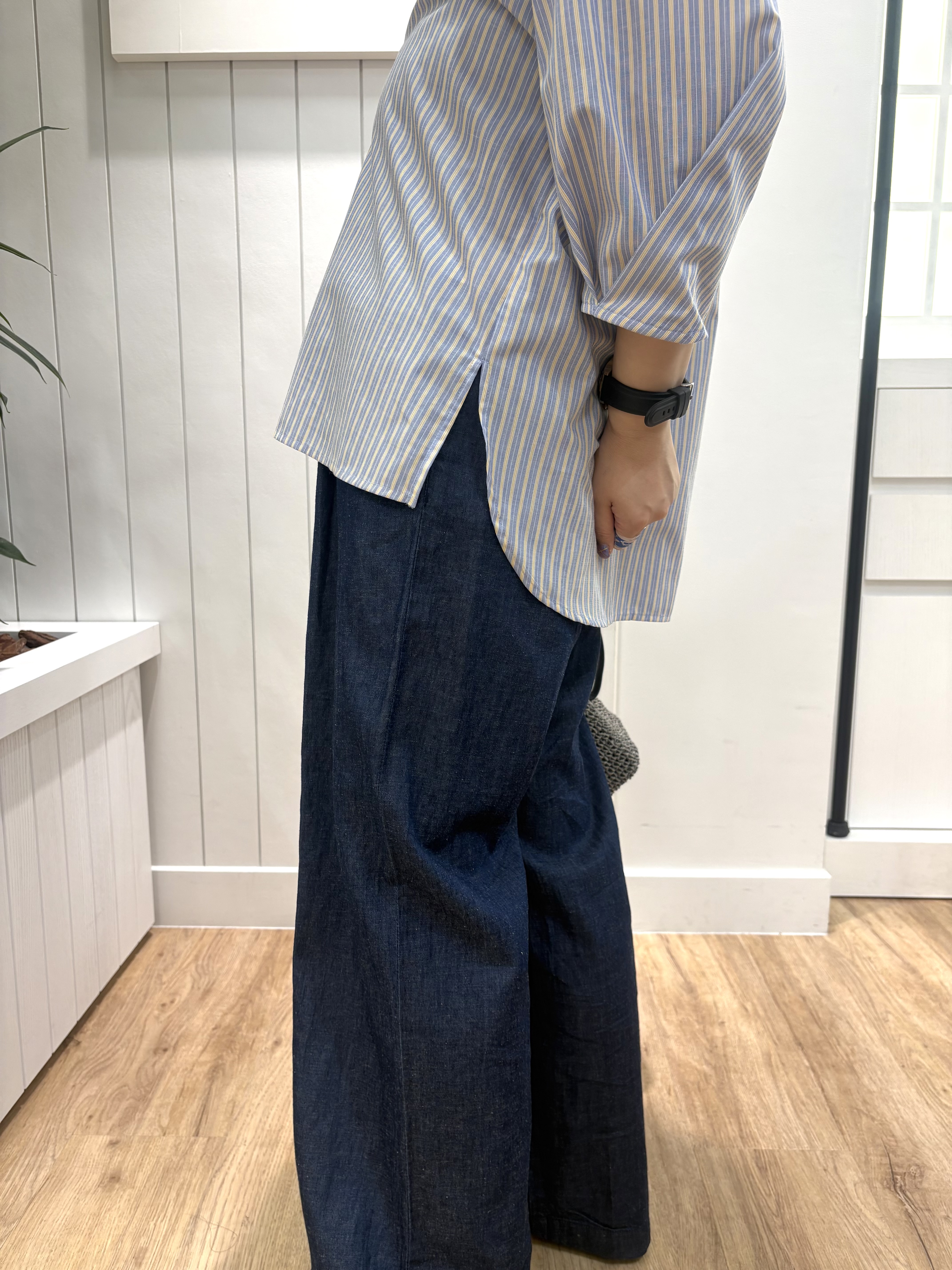 tomokoさんの「Dessin｜【洗える】スキッパーシャツブラウス」を使ったコーディネート
